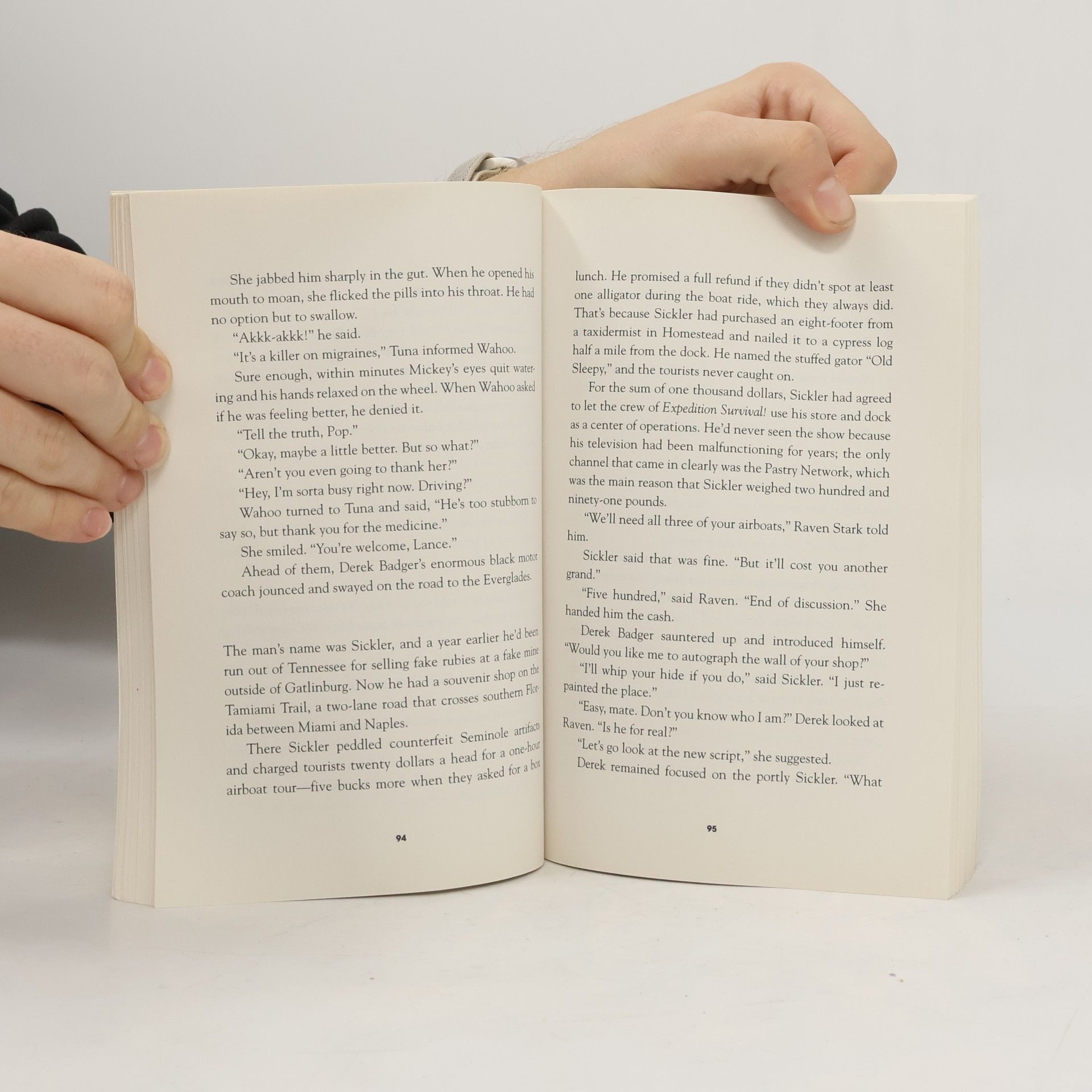 Carl Hiaasen Chomp. Echte Biester, englische Ausgabe