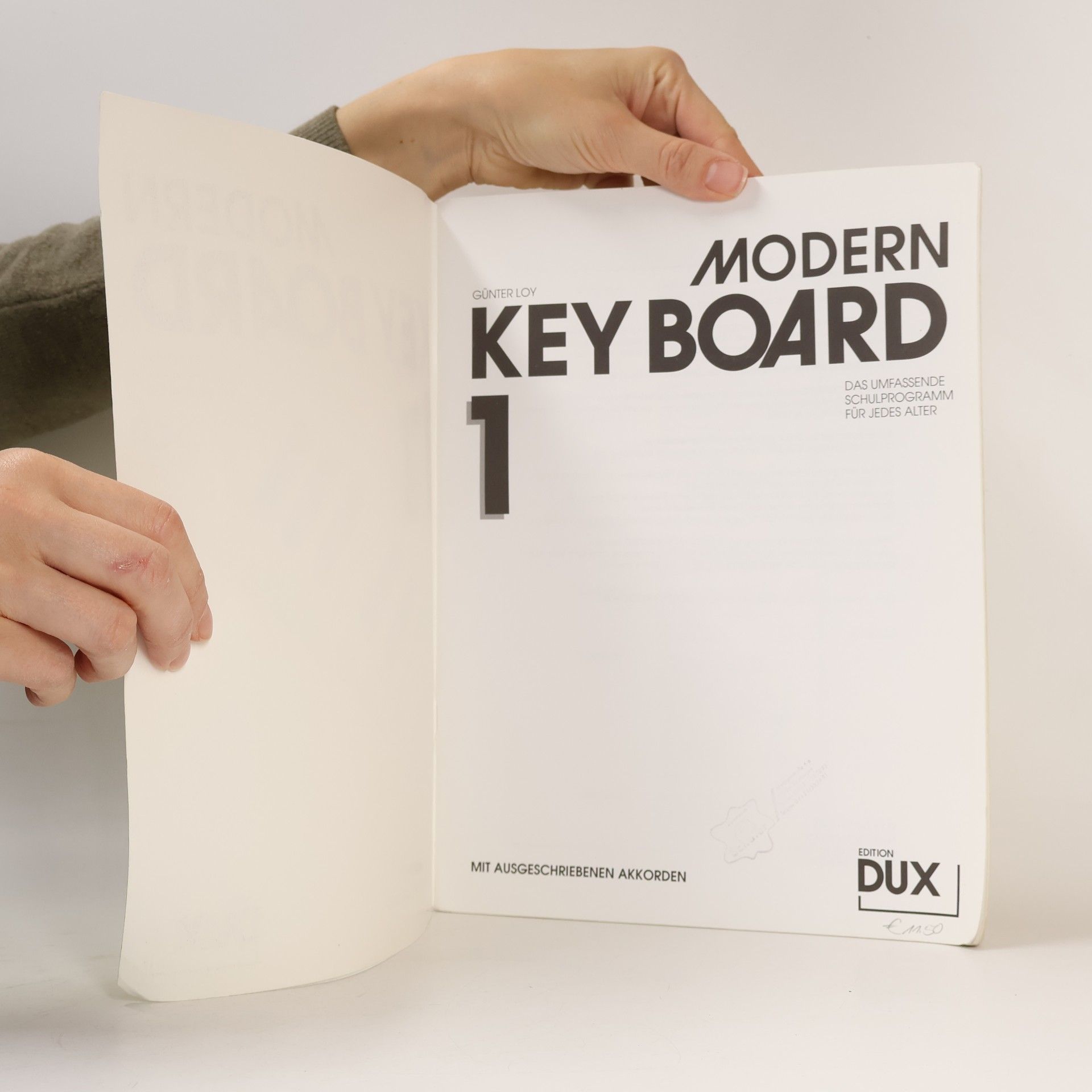 Günter Loy Modern Keyboard