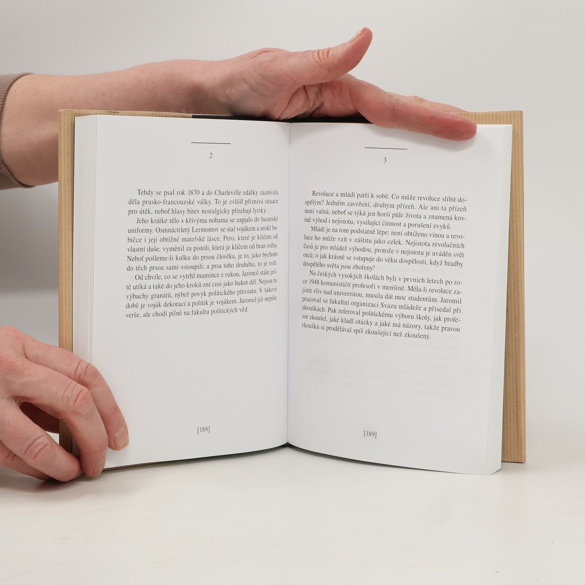 Milan Kundera Život je jinde