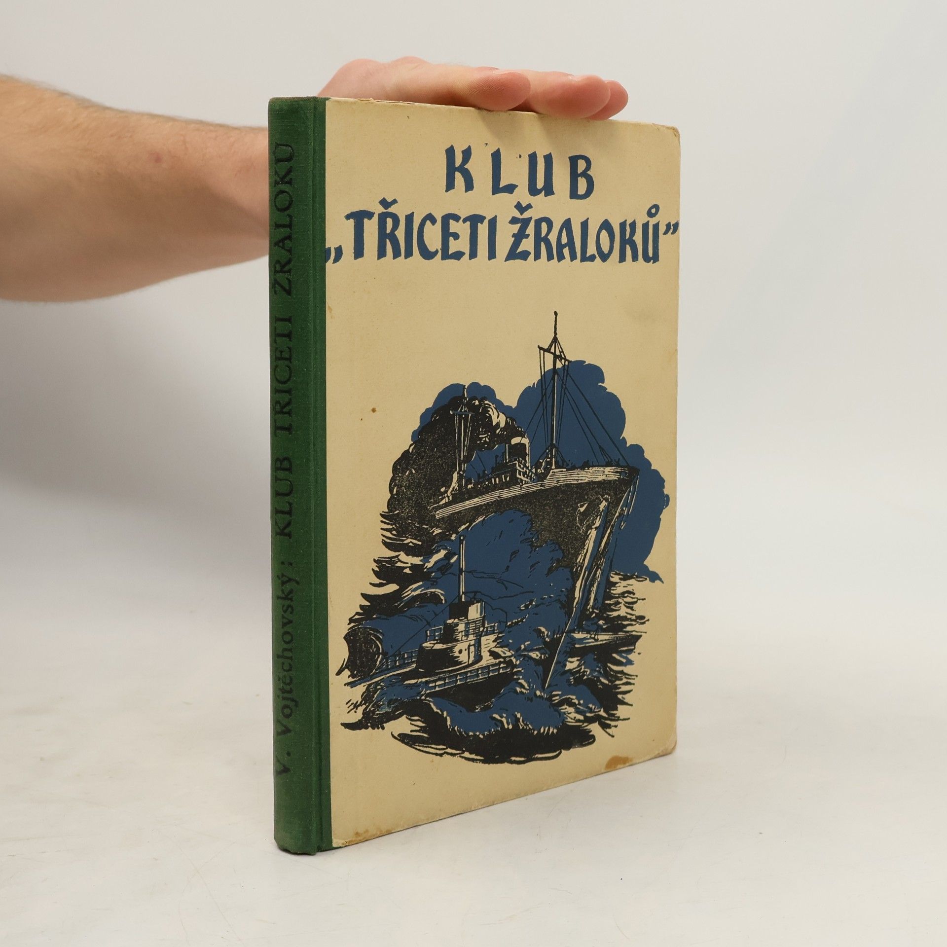 Klub třiceti žraloků