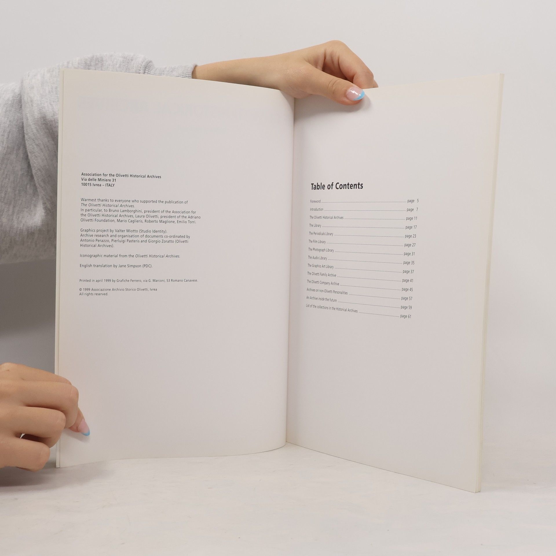 Jane Simpson The Olivetti Historical Archives