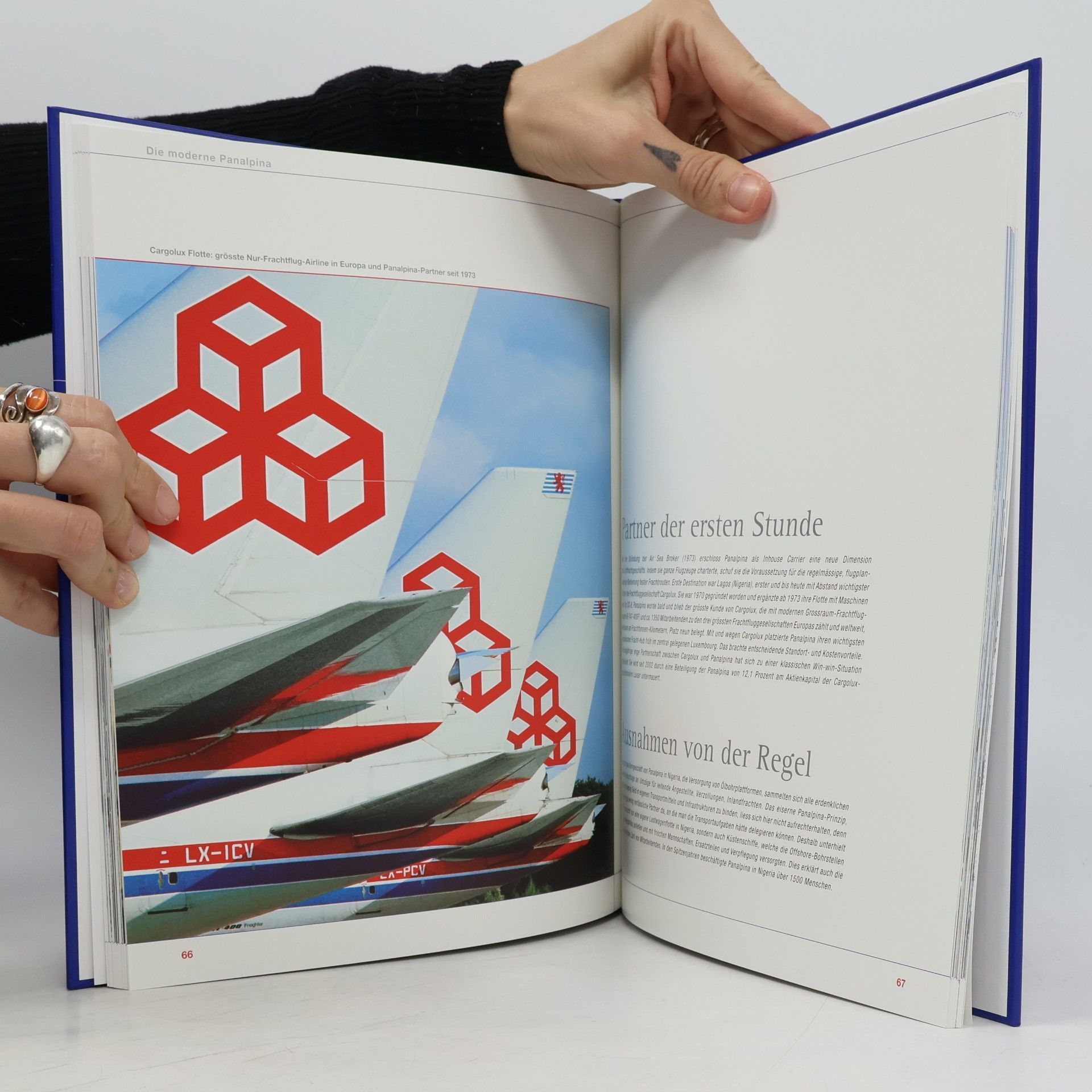 Autores varios Moving Forward