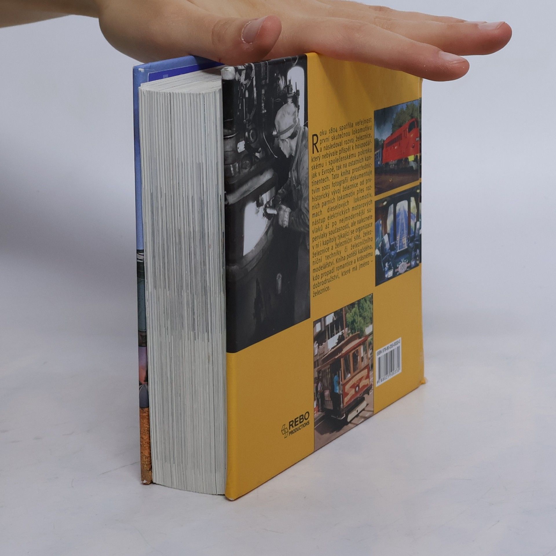 Marie Kloučková Vlaky : 1001 fotografií