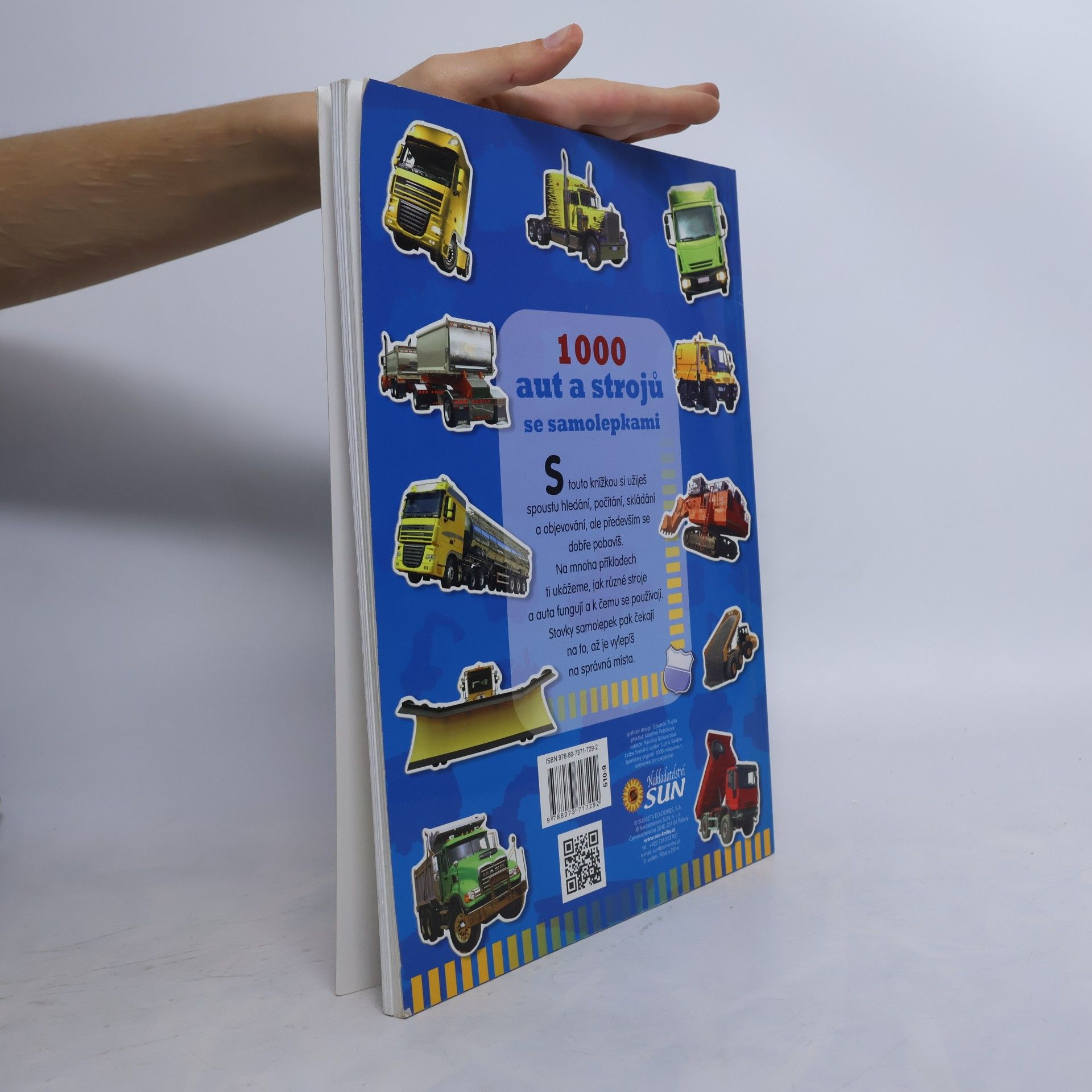 Autorenkollektiv 1000 aut a strojů se samolepkami