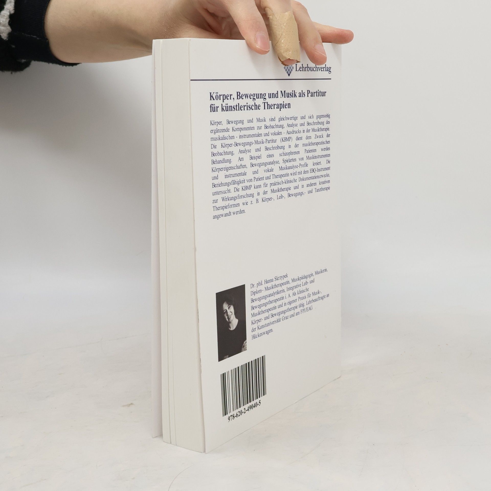 Hanna Skrzypek Körper, Bewegung und Musik als Partitur für künstlerische Therapien: Ein Lehr- und Arbeitsbuch