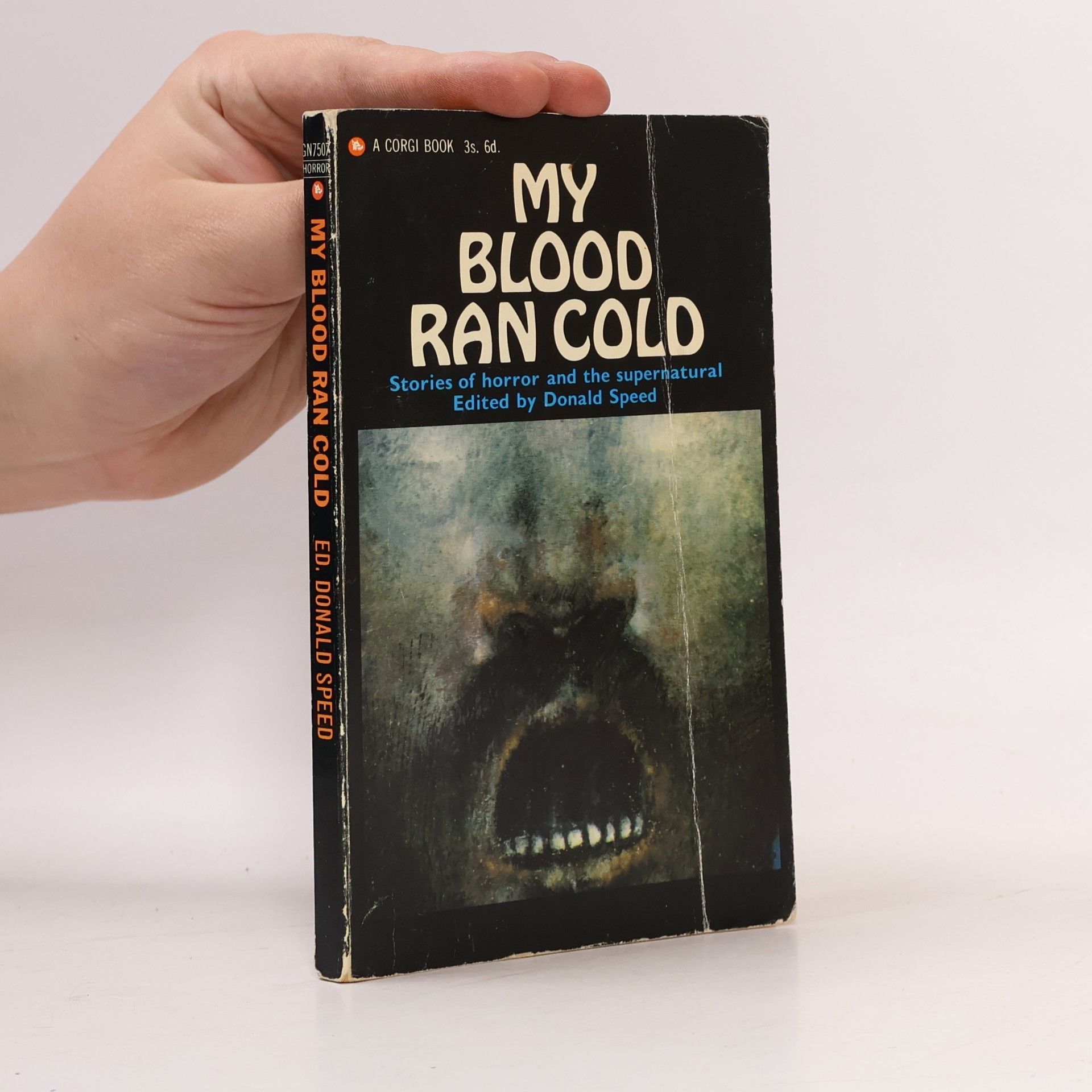 Auteurscollectief My Blood Ran Cold