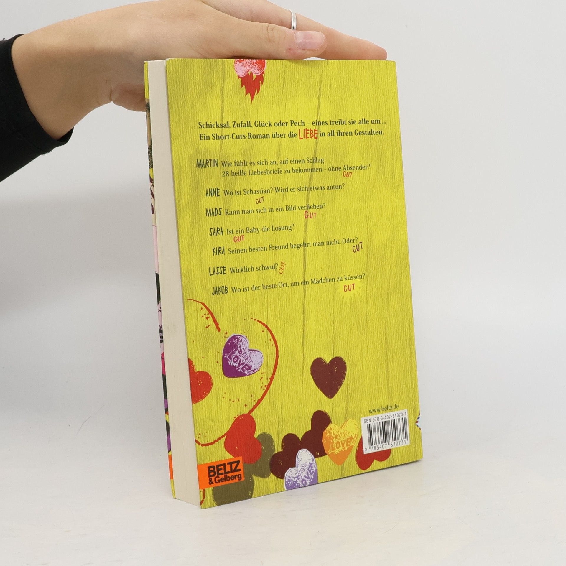 Mette Finderup Love Cuts