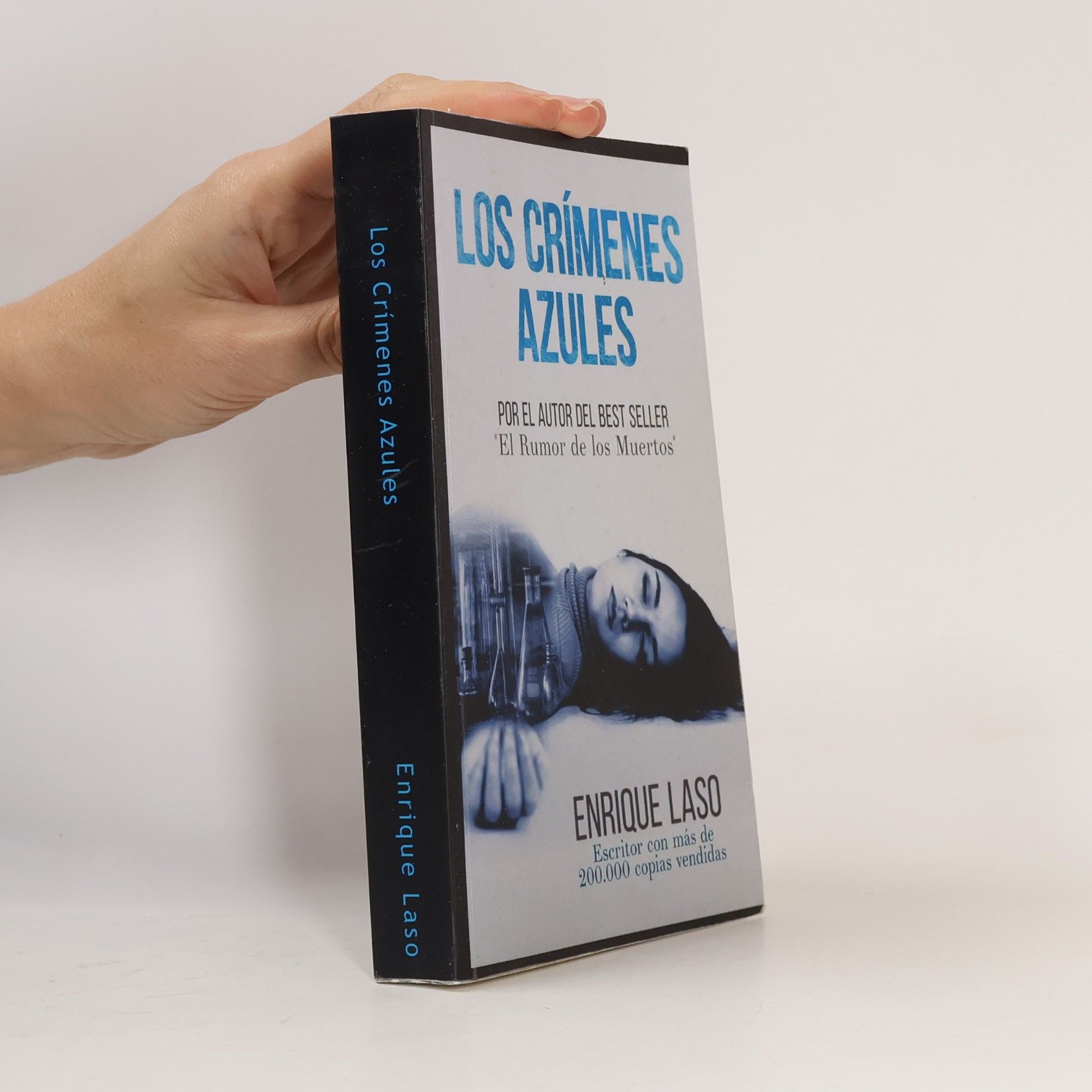 Enrique Laso Los crímenes azules