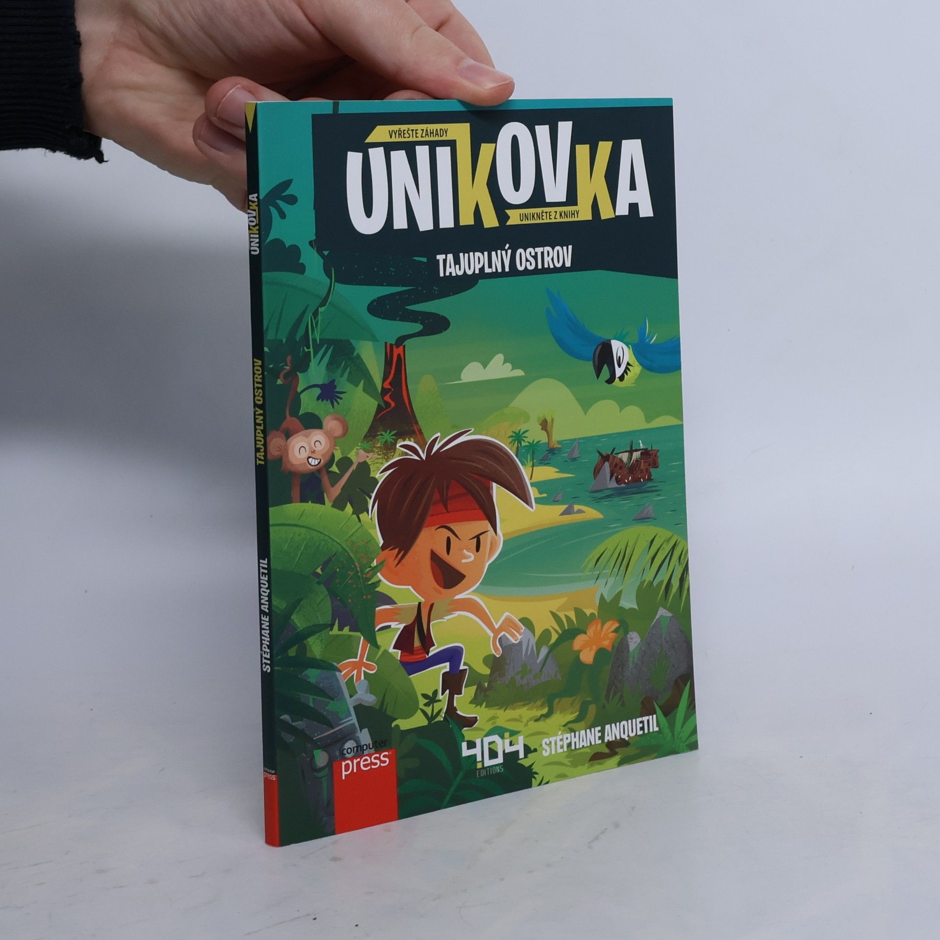 Únikovka. Tajuplný ostrov