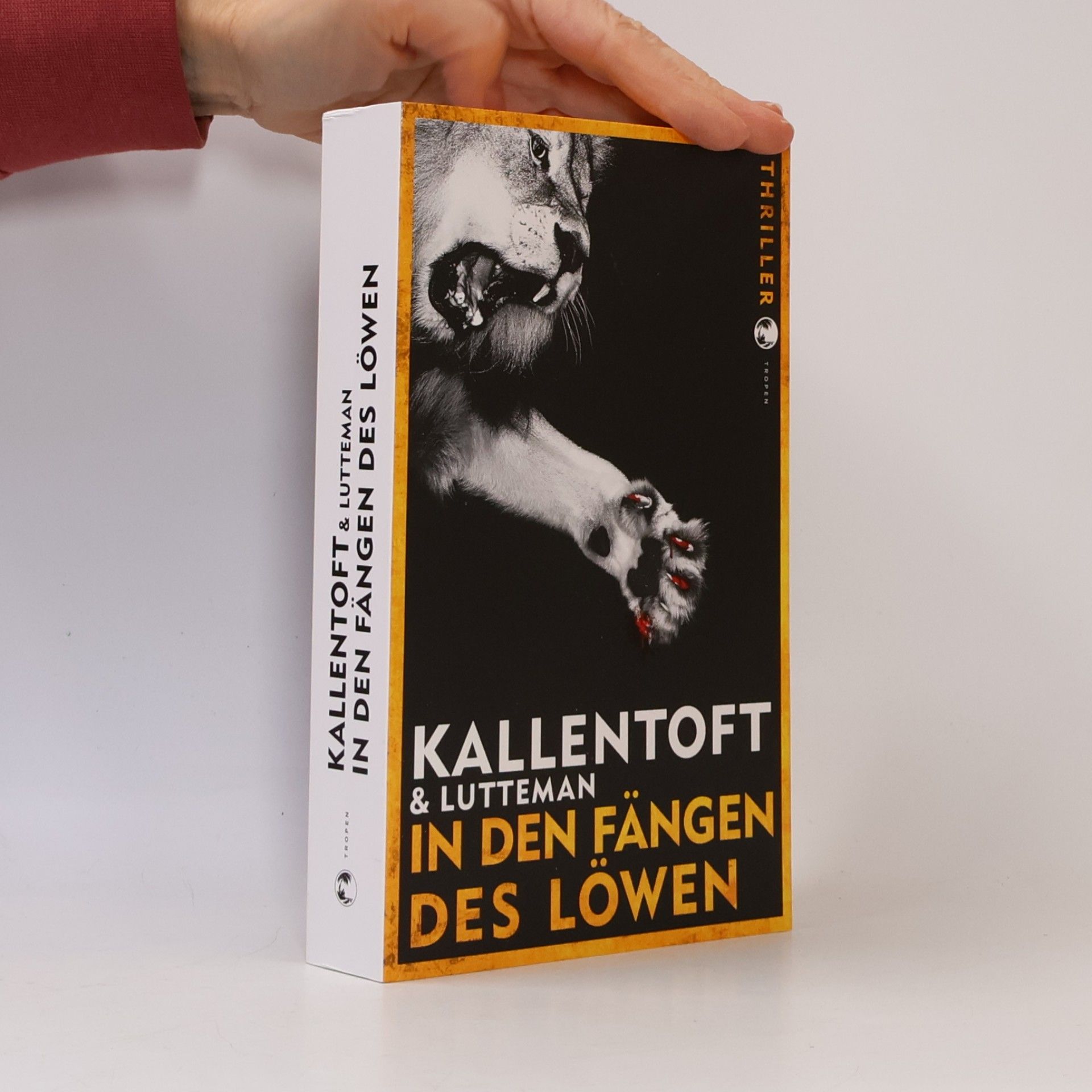 In den Fängen des Löwen