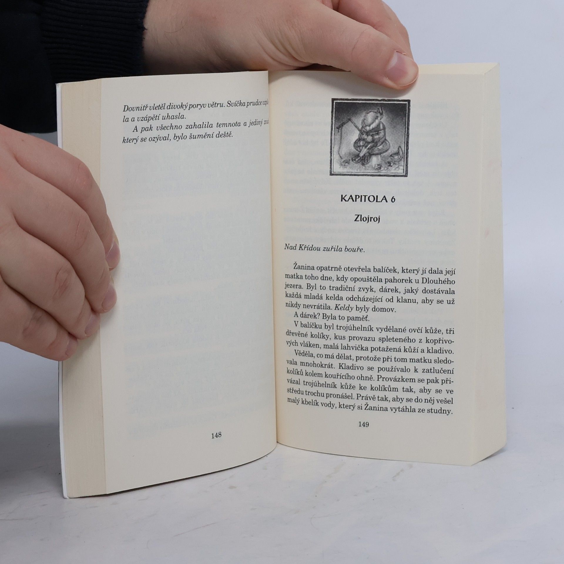 Terry Pratchett Klobouk s oblohou