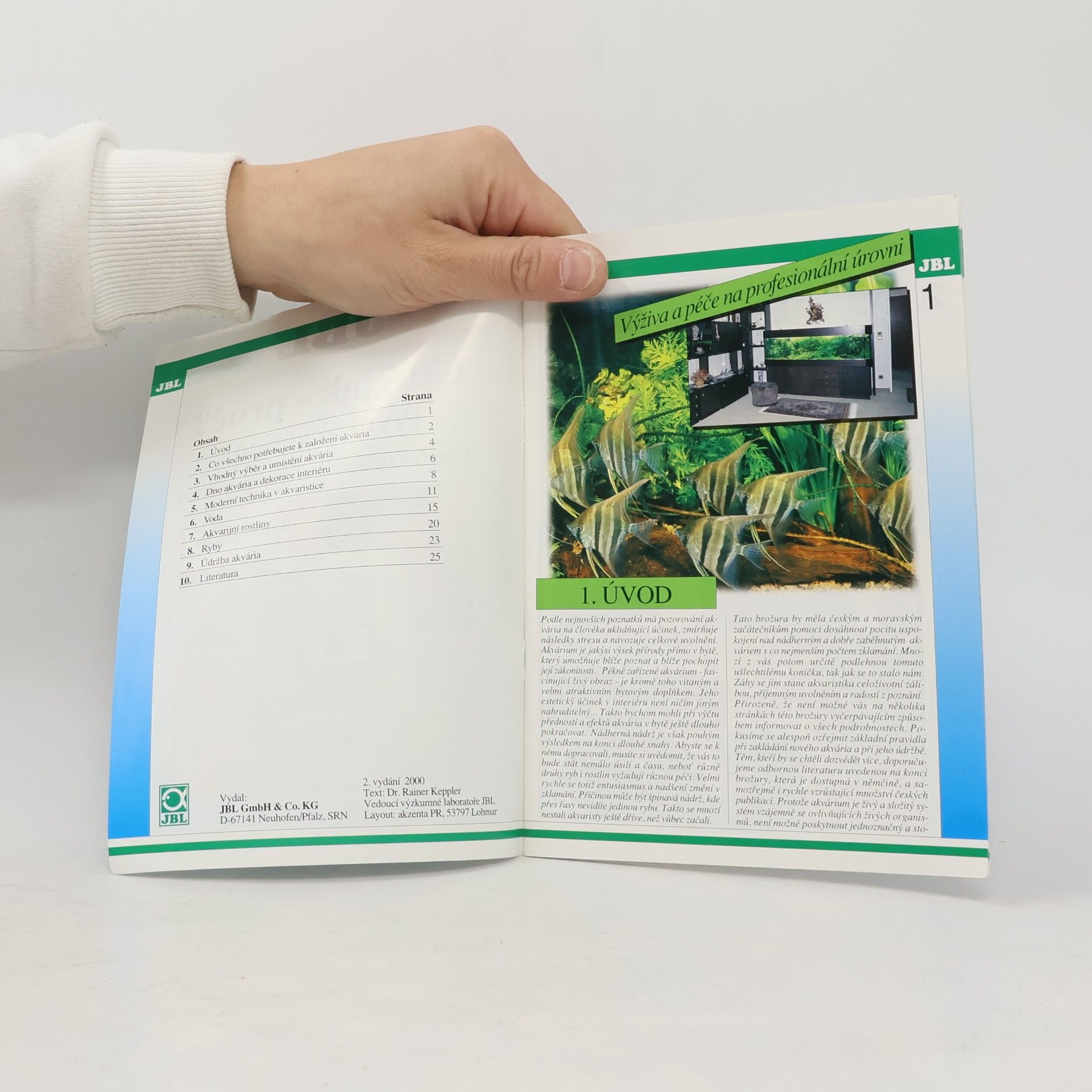 Autores varios Co - jak - proč? První akvárium