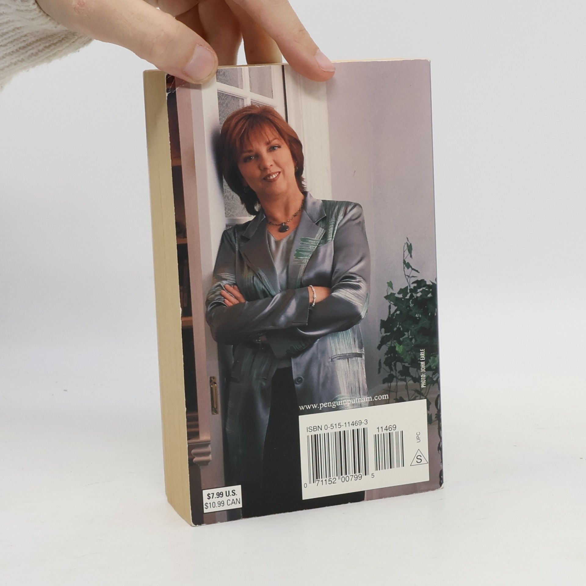 Nora Roberts Born in Fire