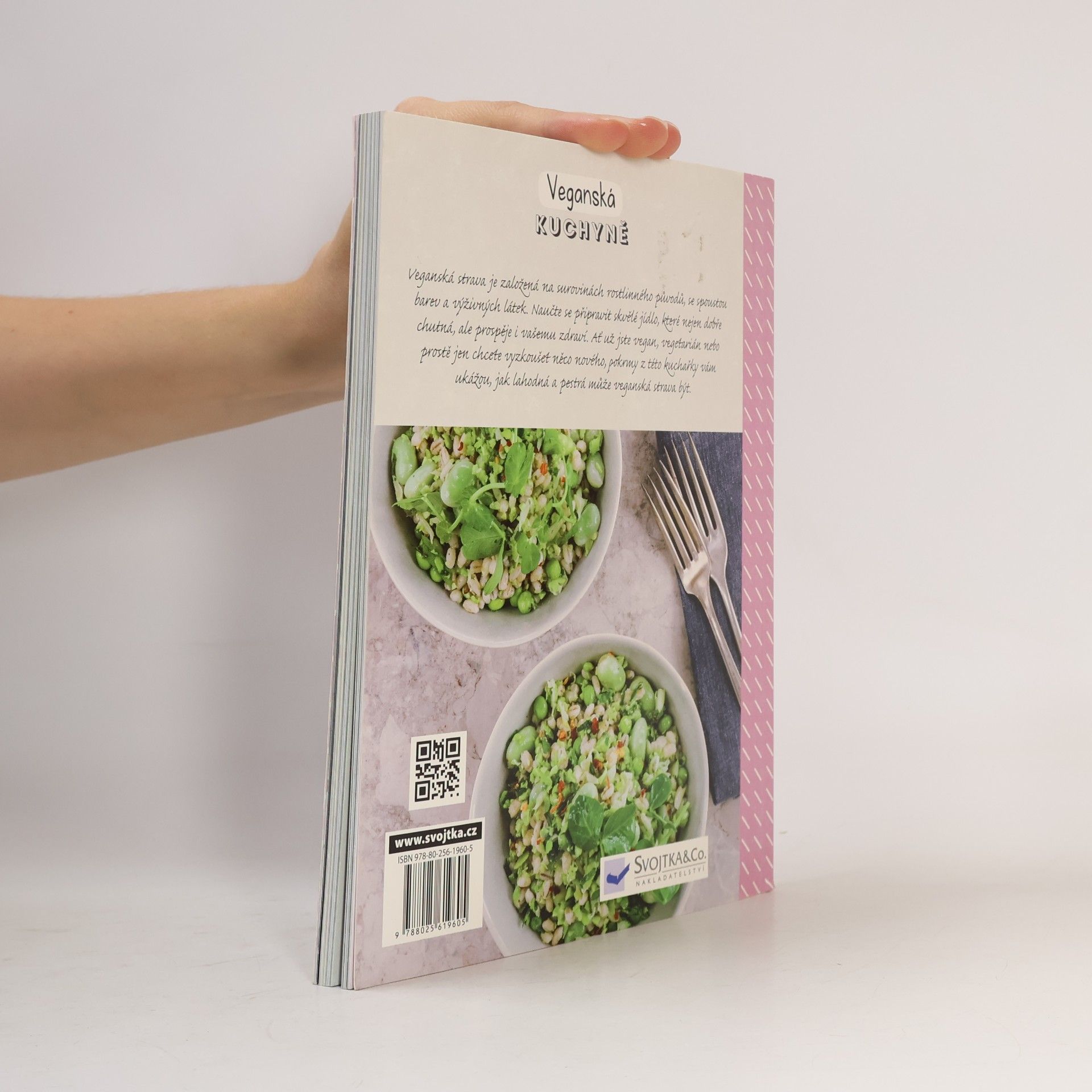Renáta Janů Veganská kuchyně : lahodné pokrmy pro spokojený pocit a zdraví