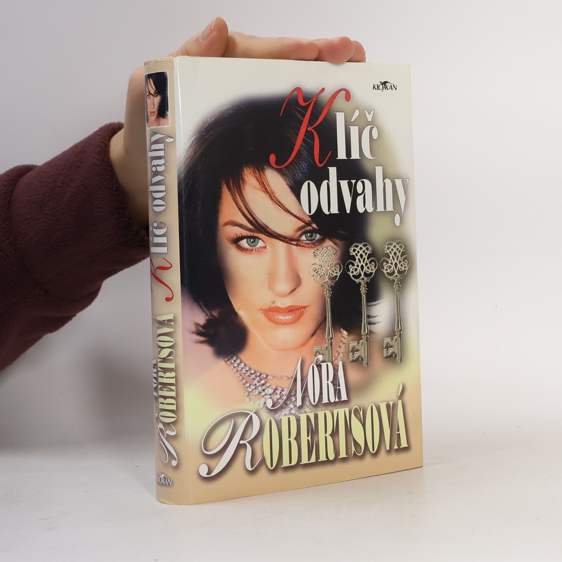 Nora Roberts Klíč odvahy