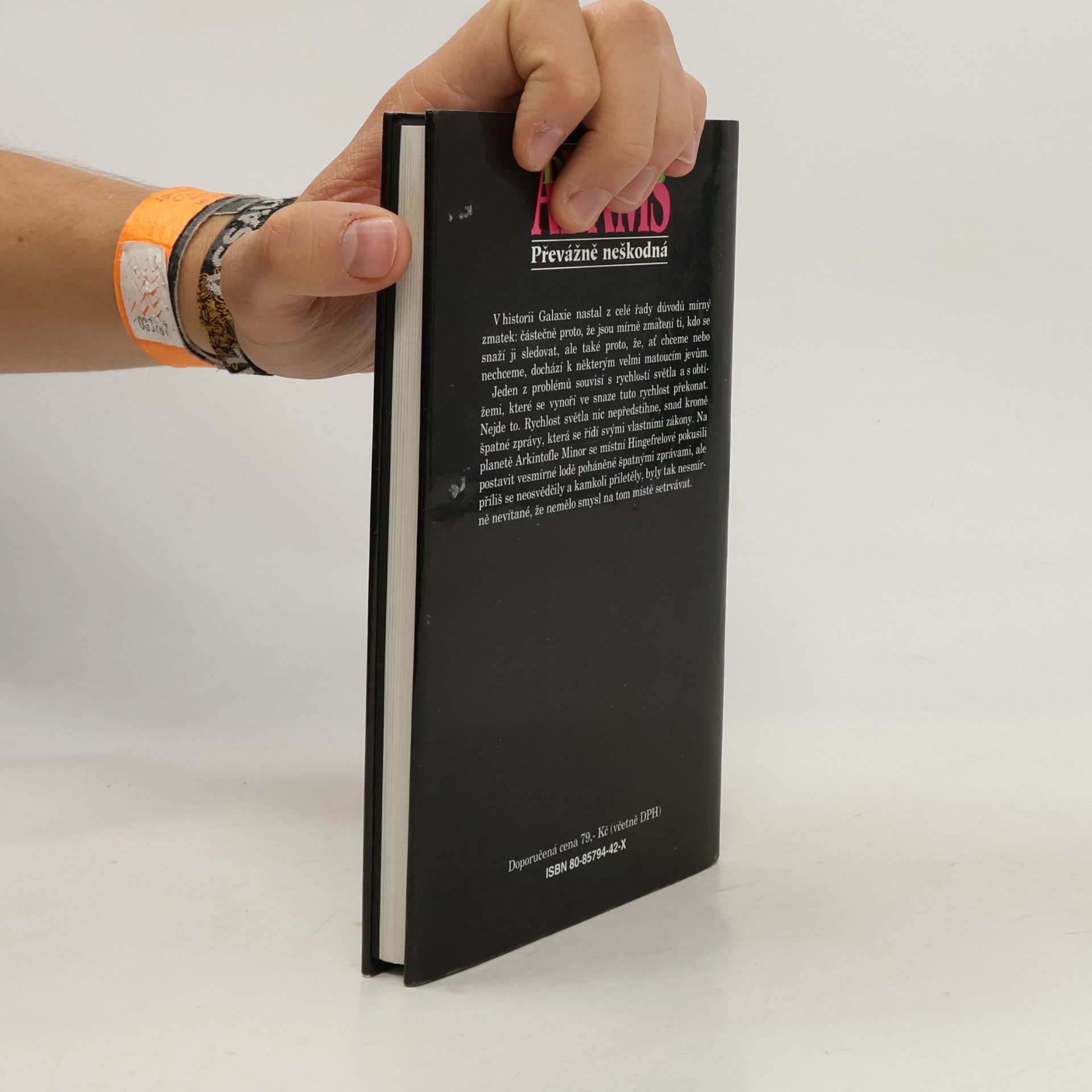 Douglas Adams Převážně neškodná