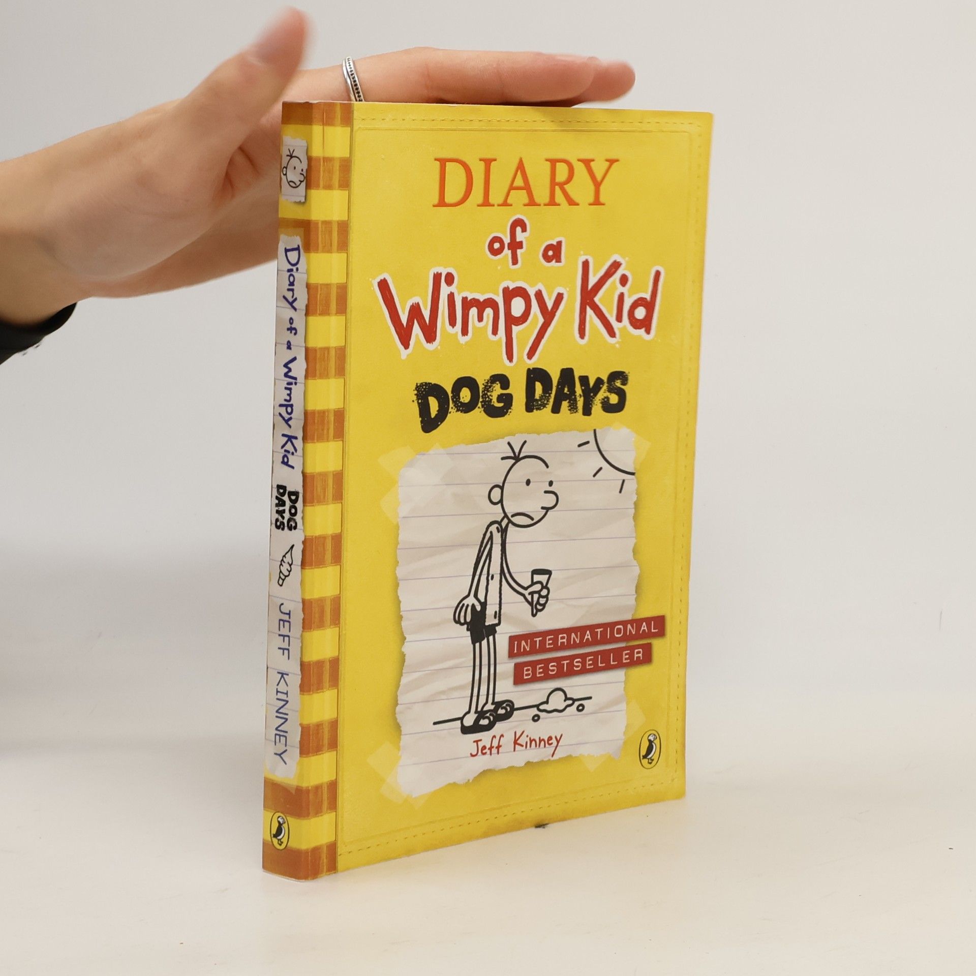 Diary of a wimpy kid : Dog days