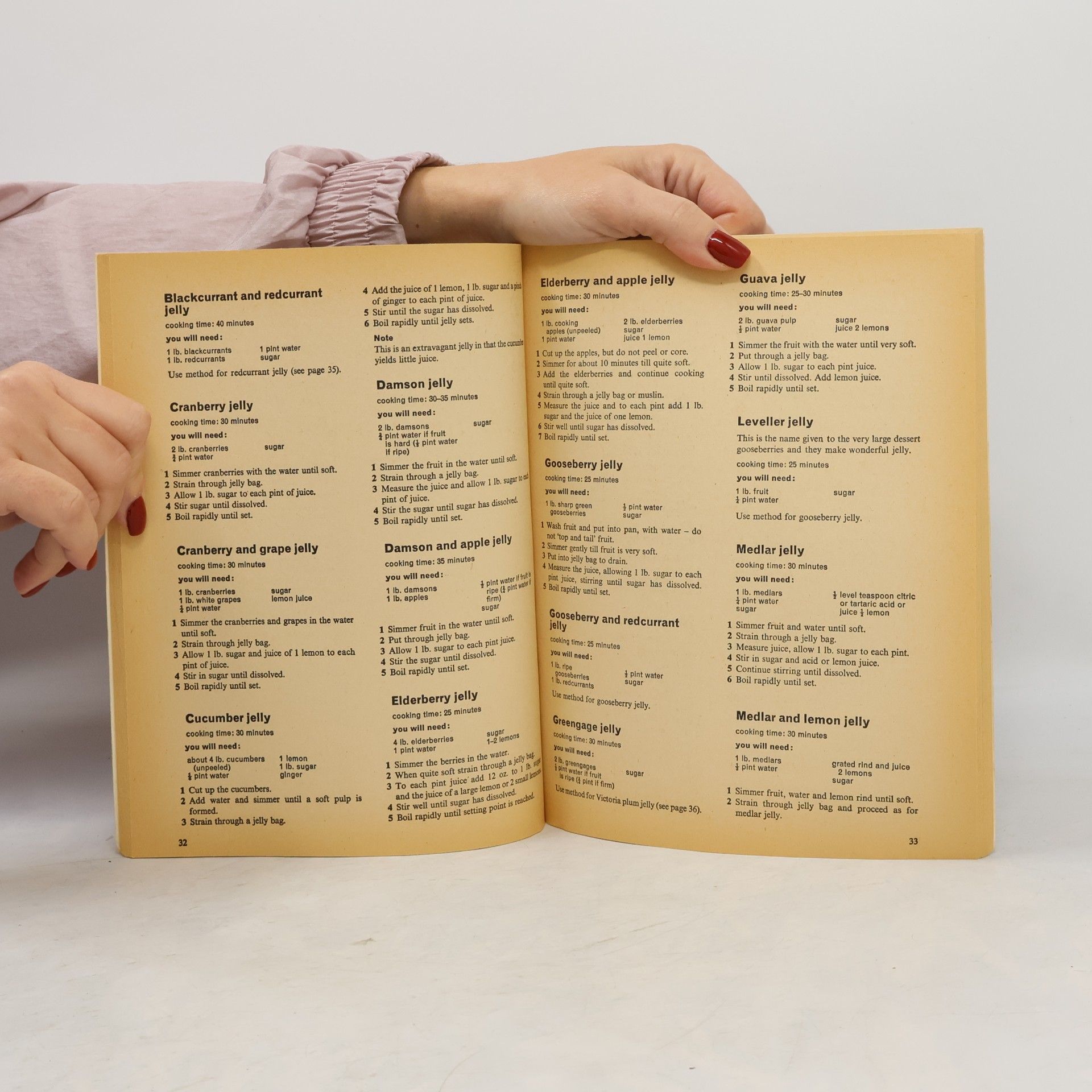 Marguerite Patten OBE 500 Recipes for Jams, Pickles, Chutneys