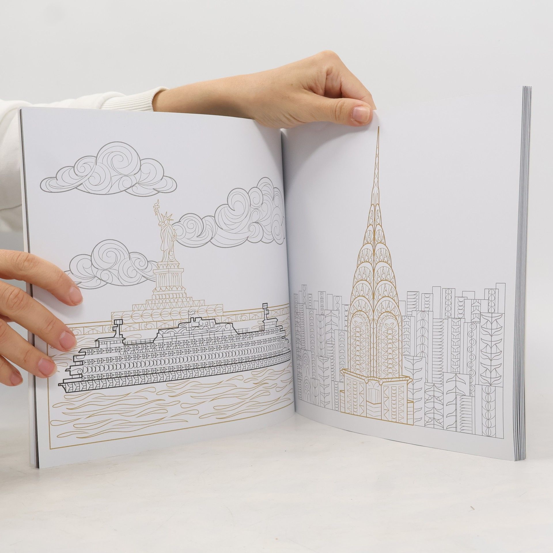 Patricia Moffett New York - Night & Day : coloring book