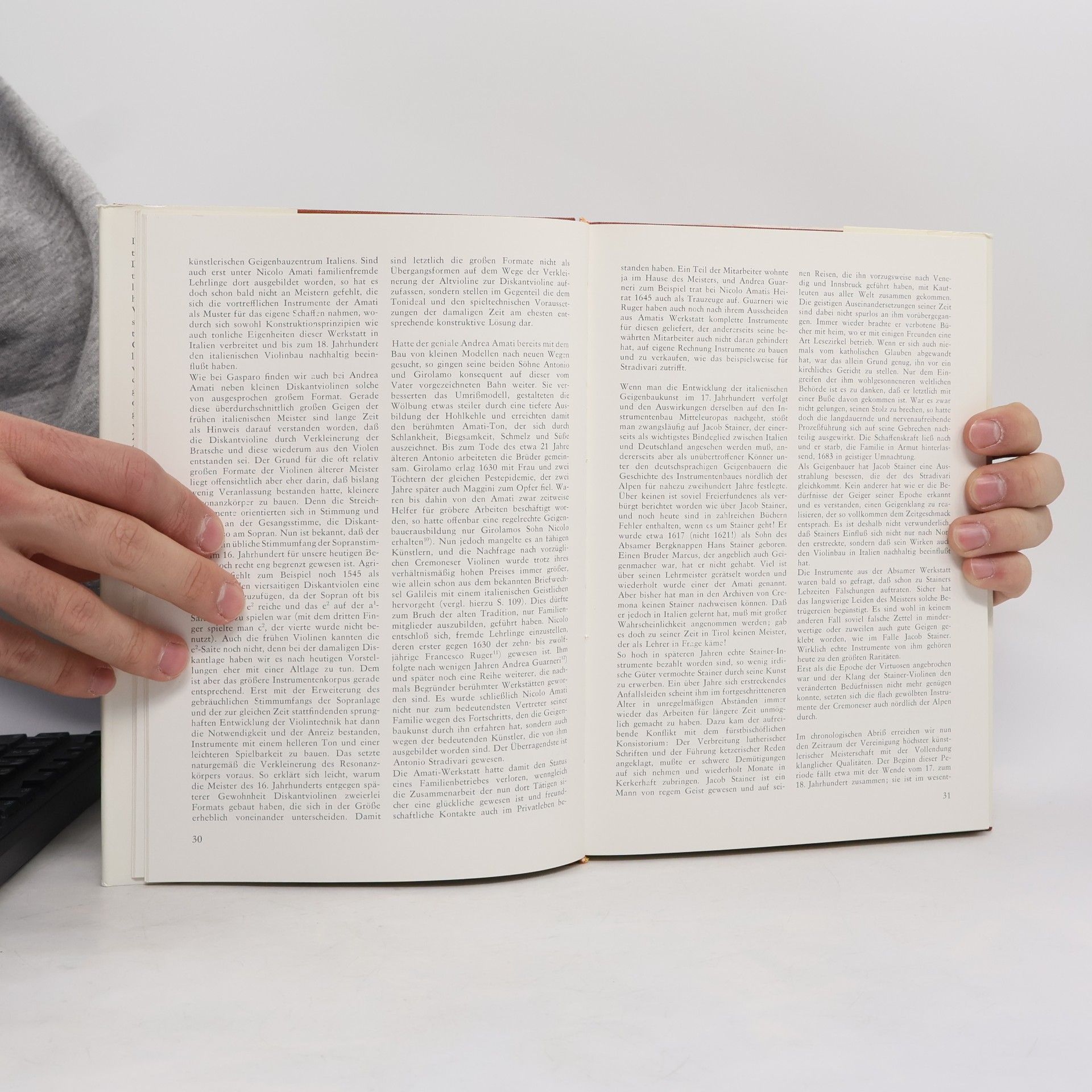 Klaus Osse LIVRE SUR LA MU: Violine, Klangwerkzeug und Kunstgegenstand