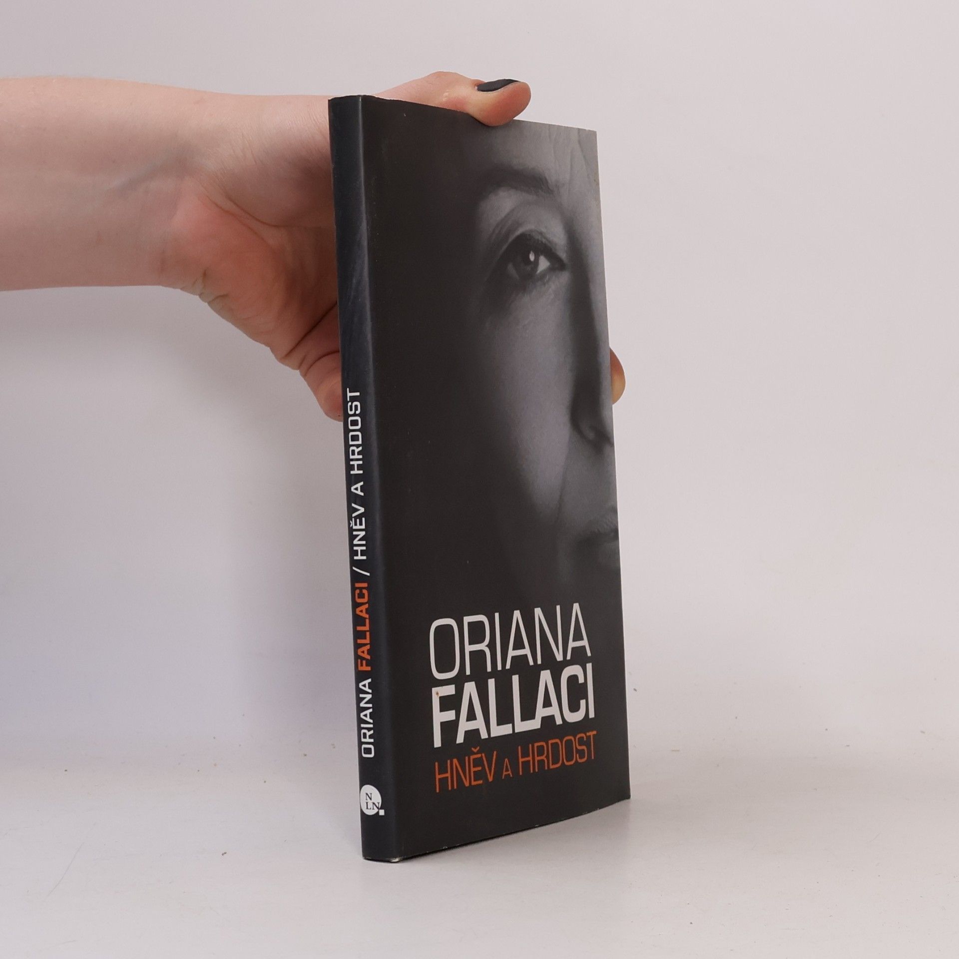 Oriana Fallaci Hněv a hrdost