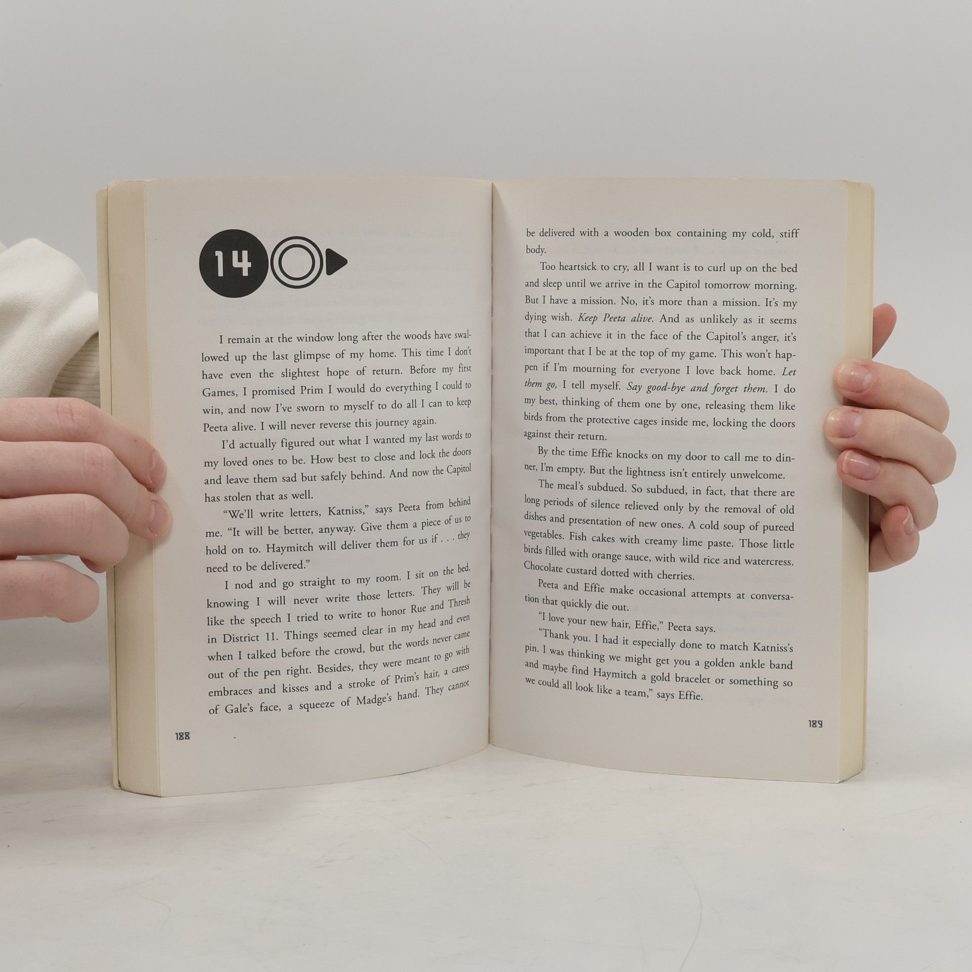 Suzanne Collins Catching Fire