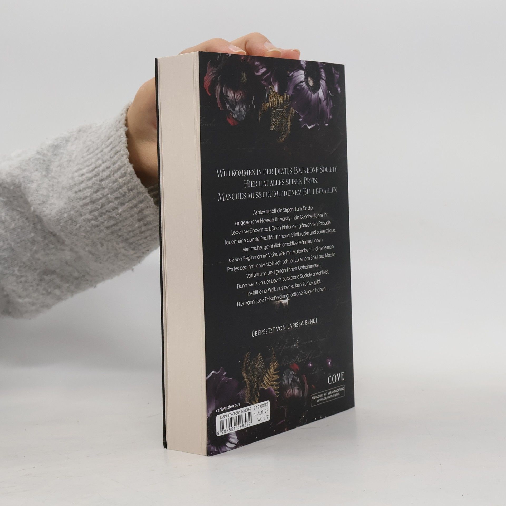 Tate James Devil's Backbone Society - 1: Dear Reader