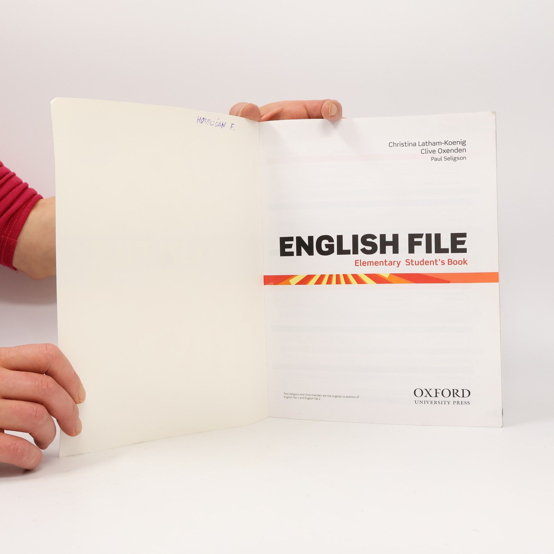 Christina Latham-Koenig English file : Elementary. Student's book