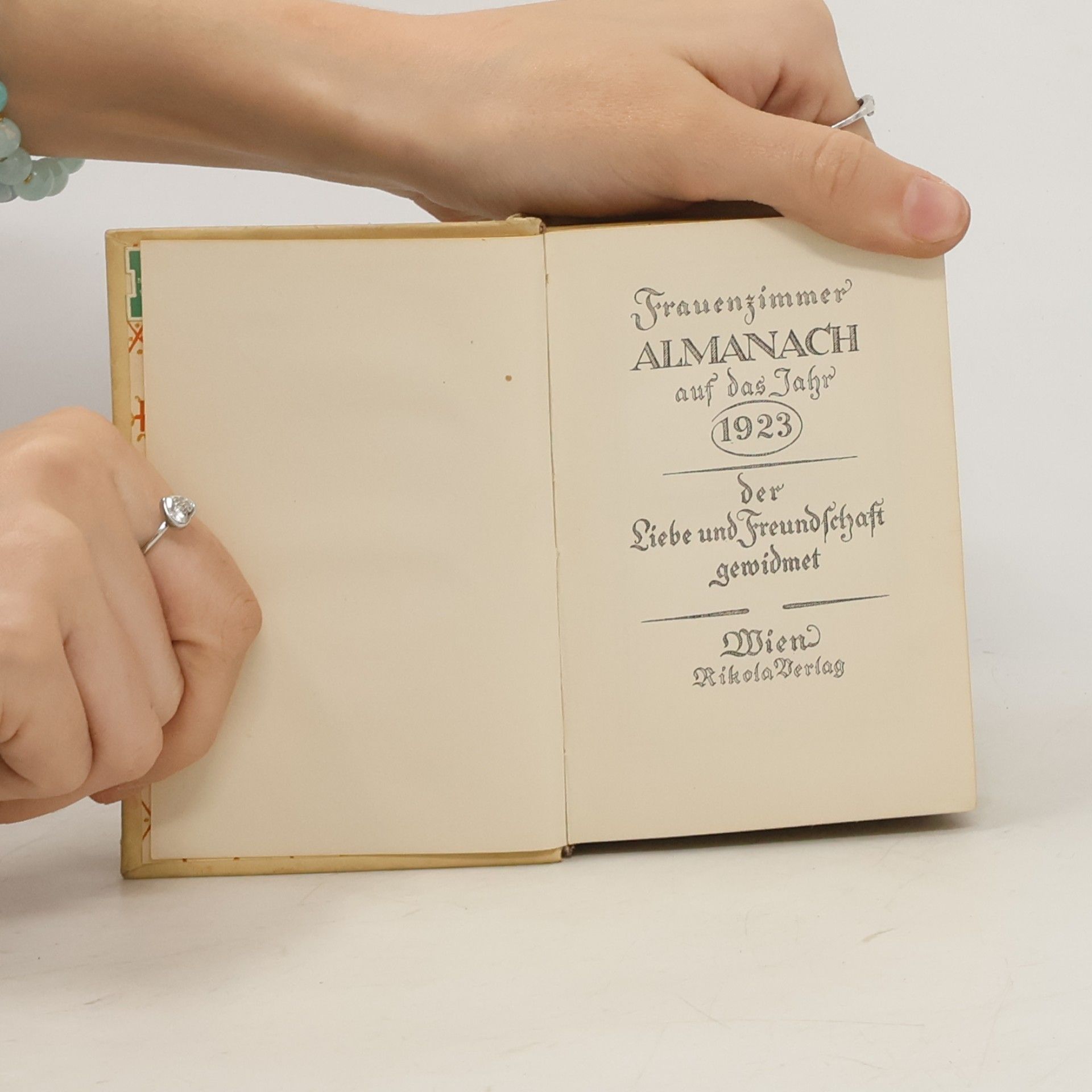 Kolektiv autorů Frauenzimmer Almanach