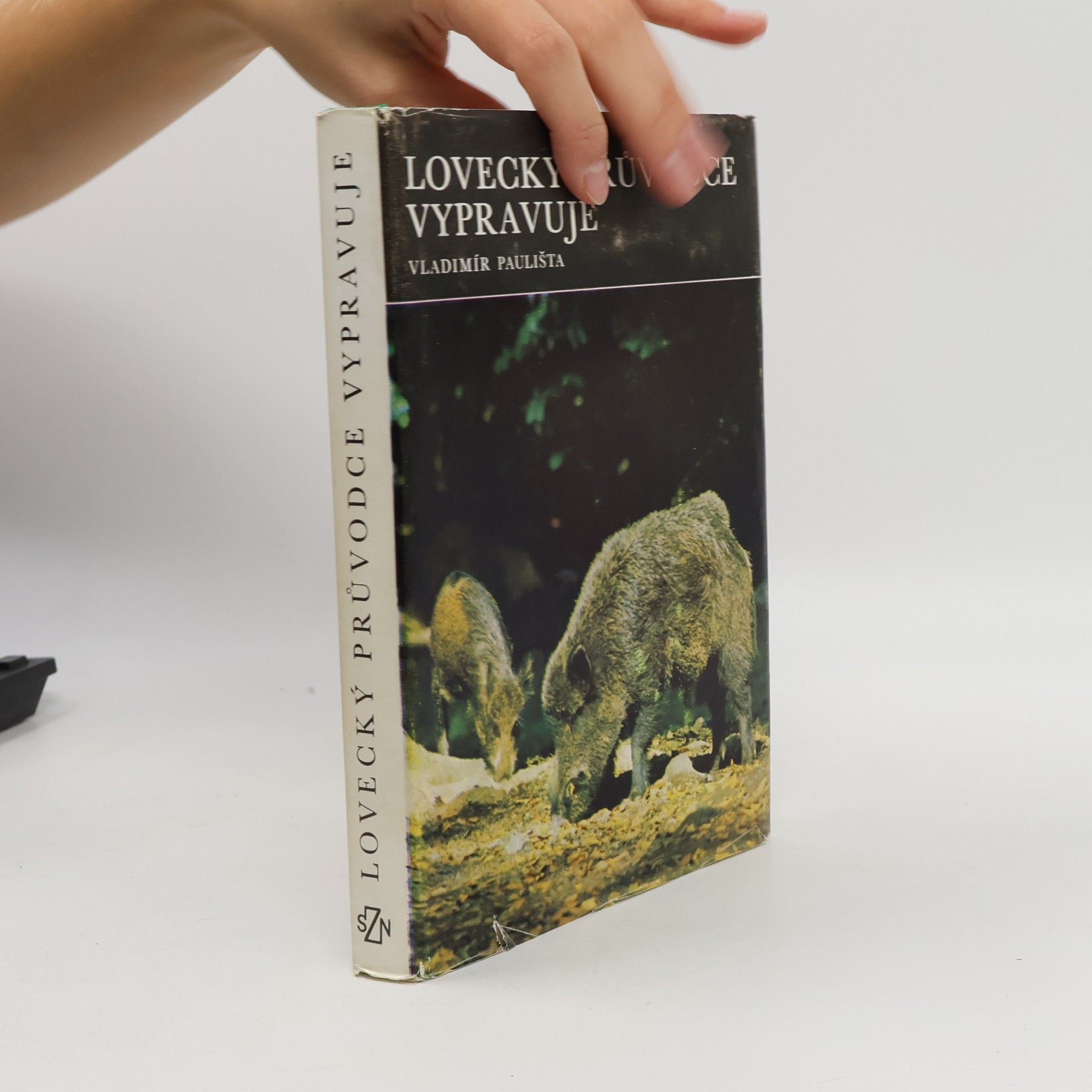 Lovecký průvodce vypravuje