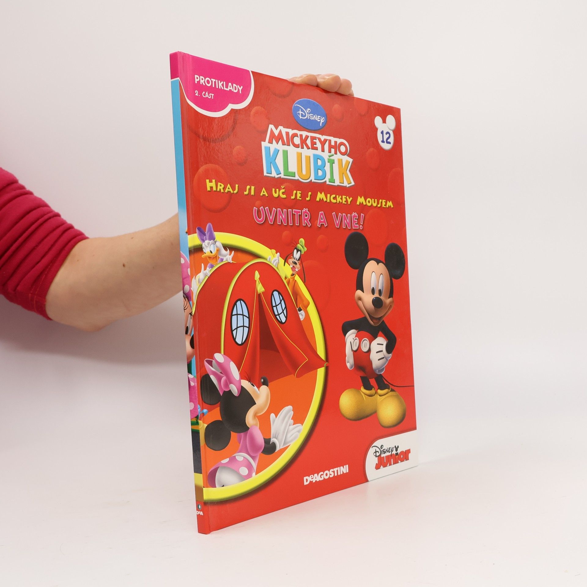 Kolektív autorov Mickeyho klubík. Hraj si a uč se s Mickey Mousem 12. Uvnitř a vně!