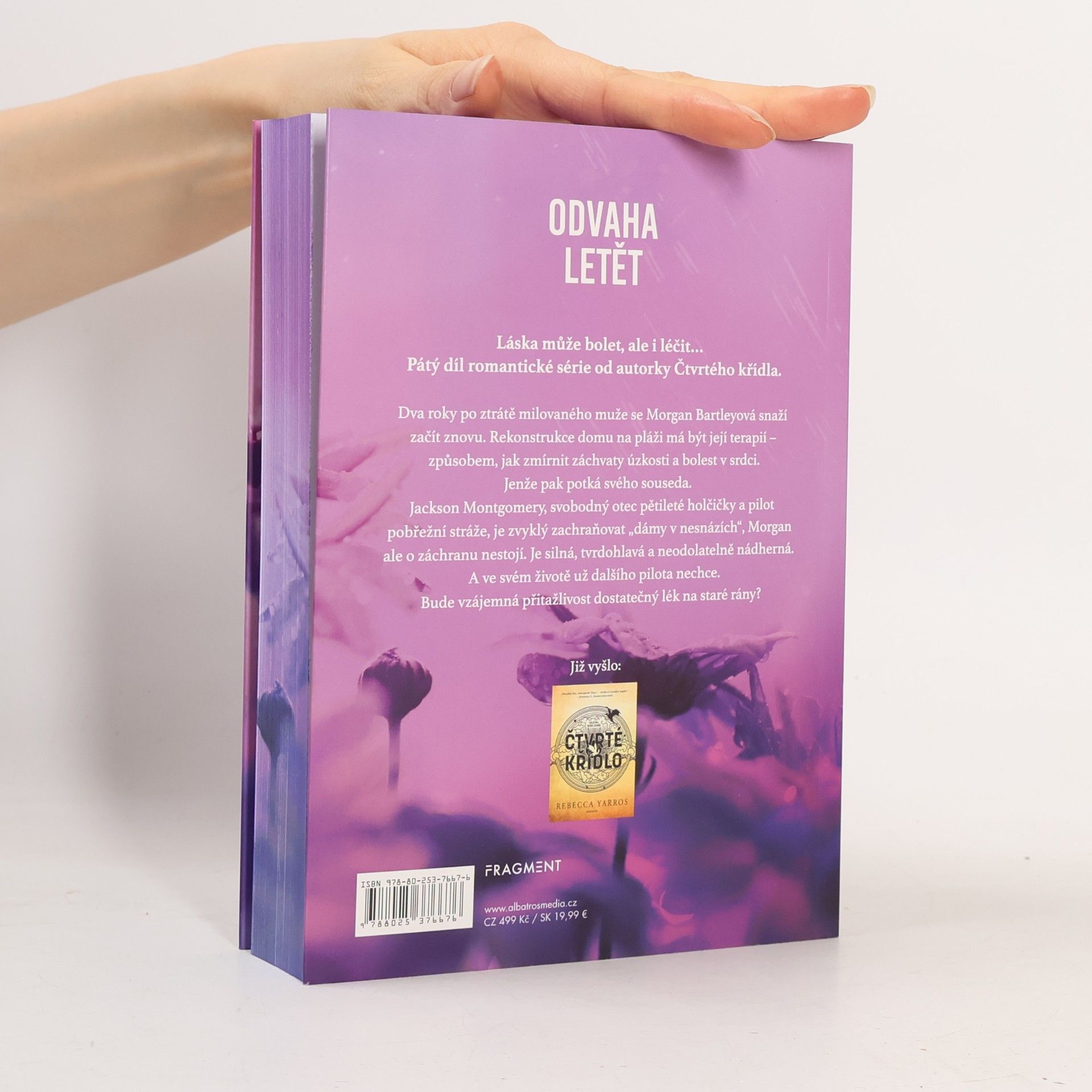 Rebecca Yarros Odvaha letět