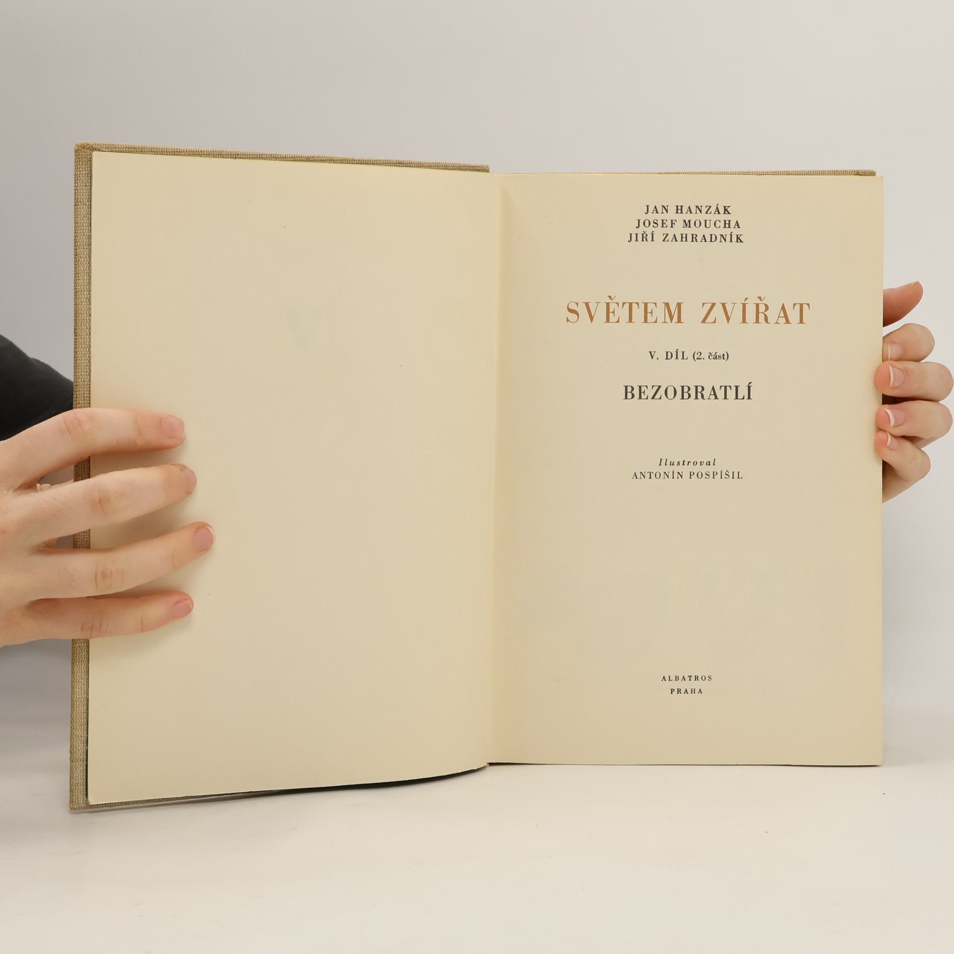 Jan Hanzák Světem zvířat V. Bezobratlí 2