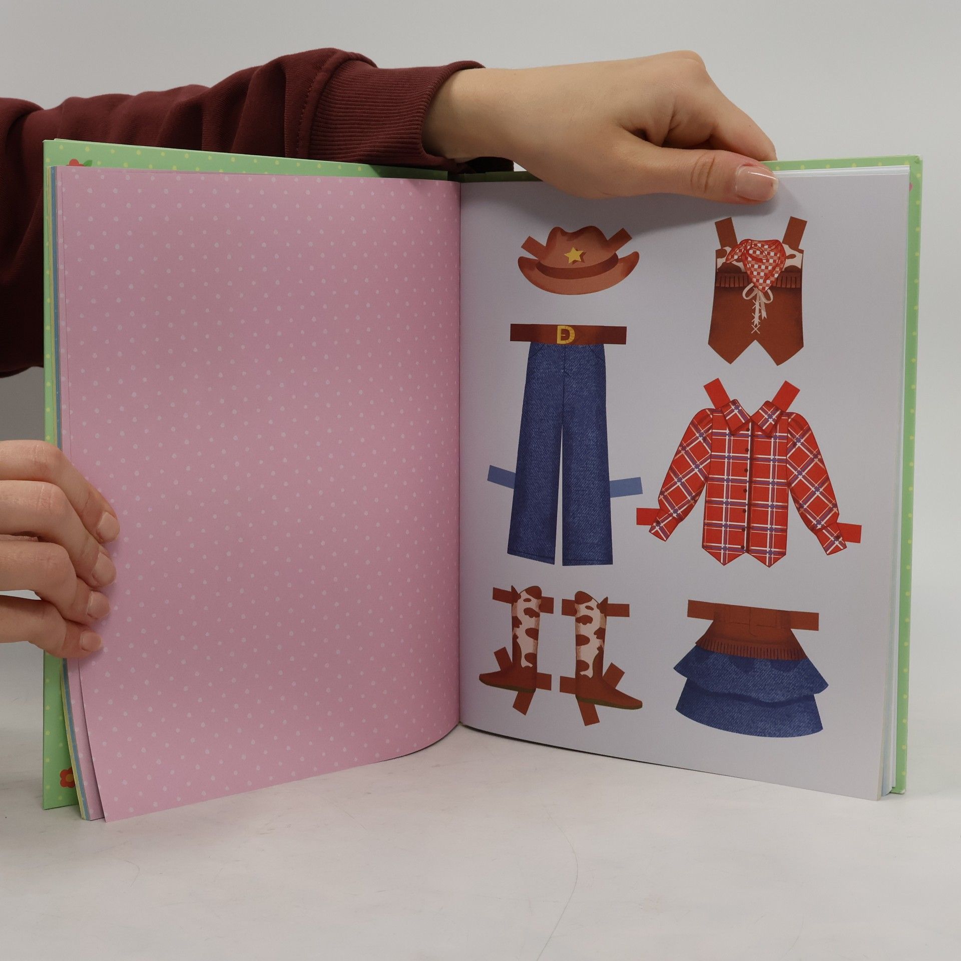 Fiona Watt Cut-Out Paper Dolls