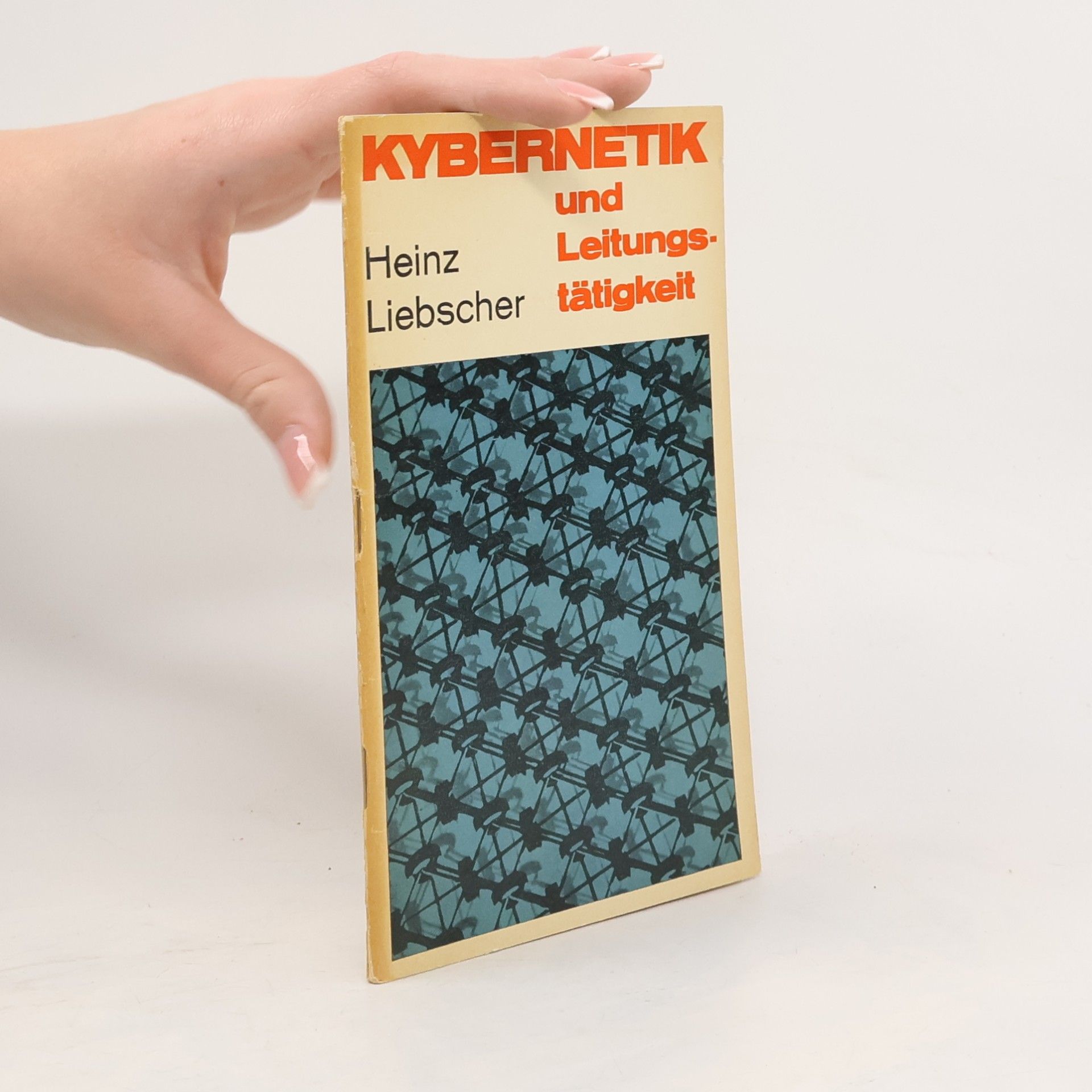 Kybernetik und Leitungstätigkeit