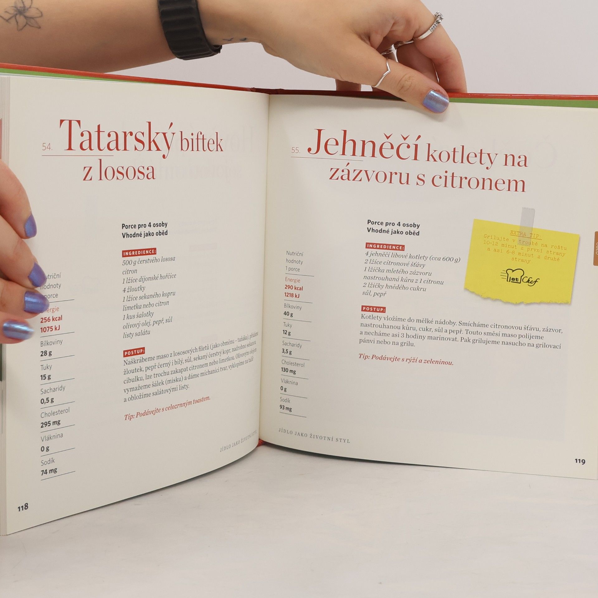 Petra Lamschová Jídlo jako životní styl, aneb 100 otázek, odpovědí a receptů