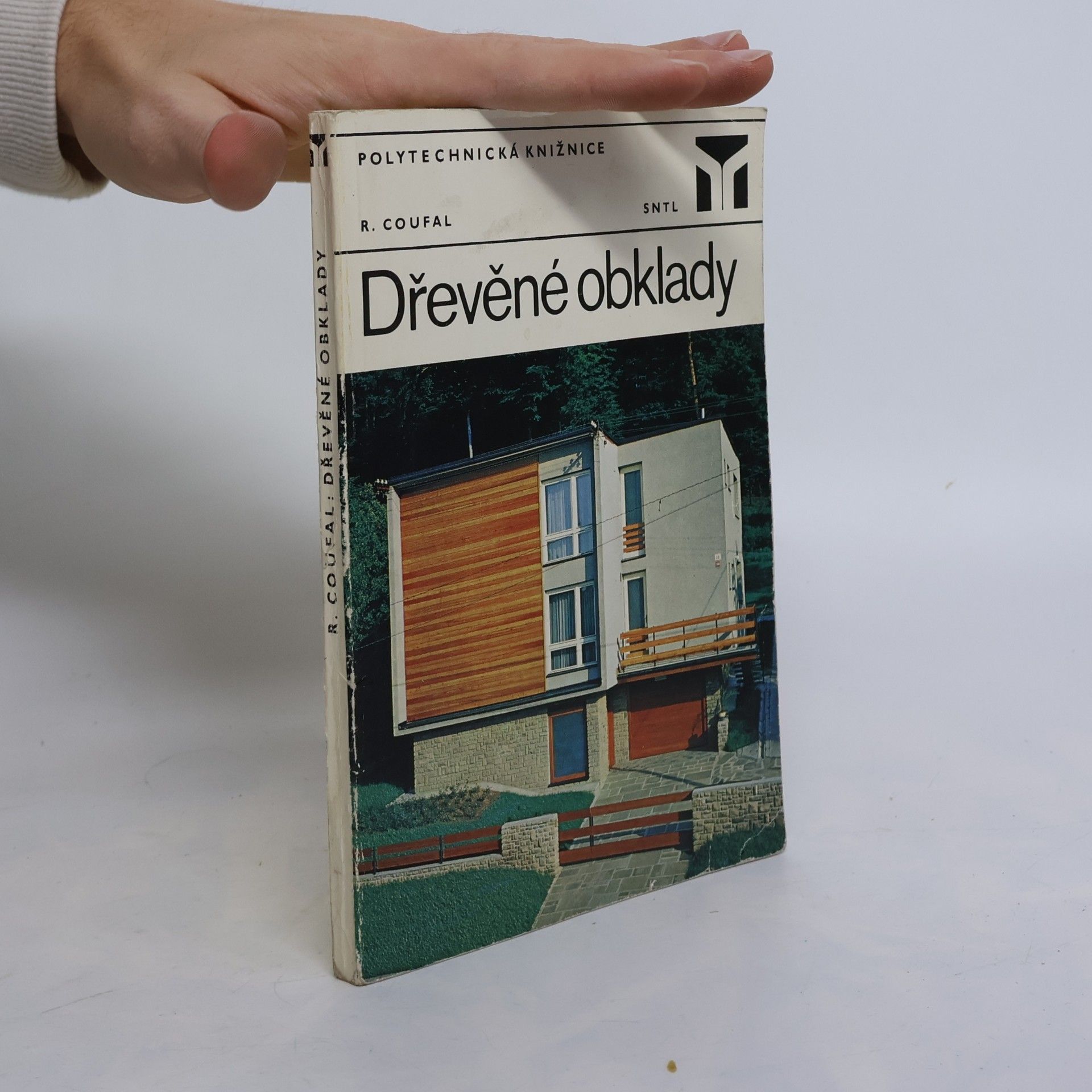 Dřevěné obklady