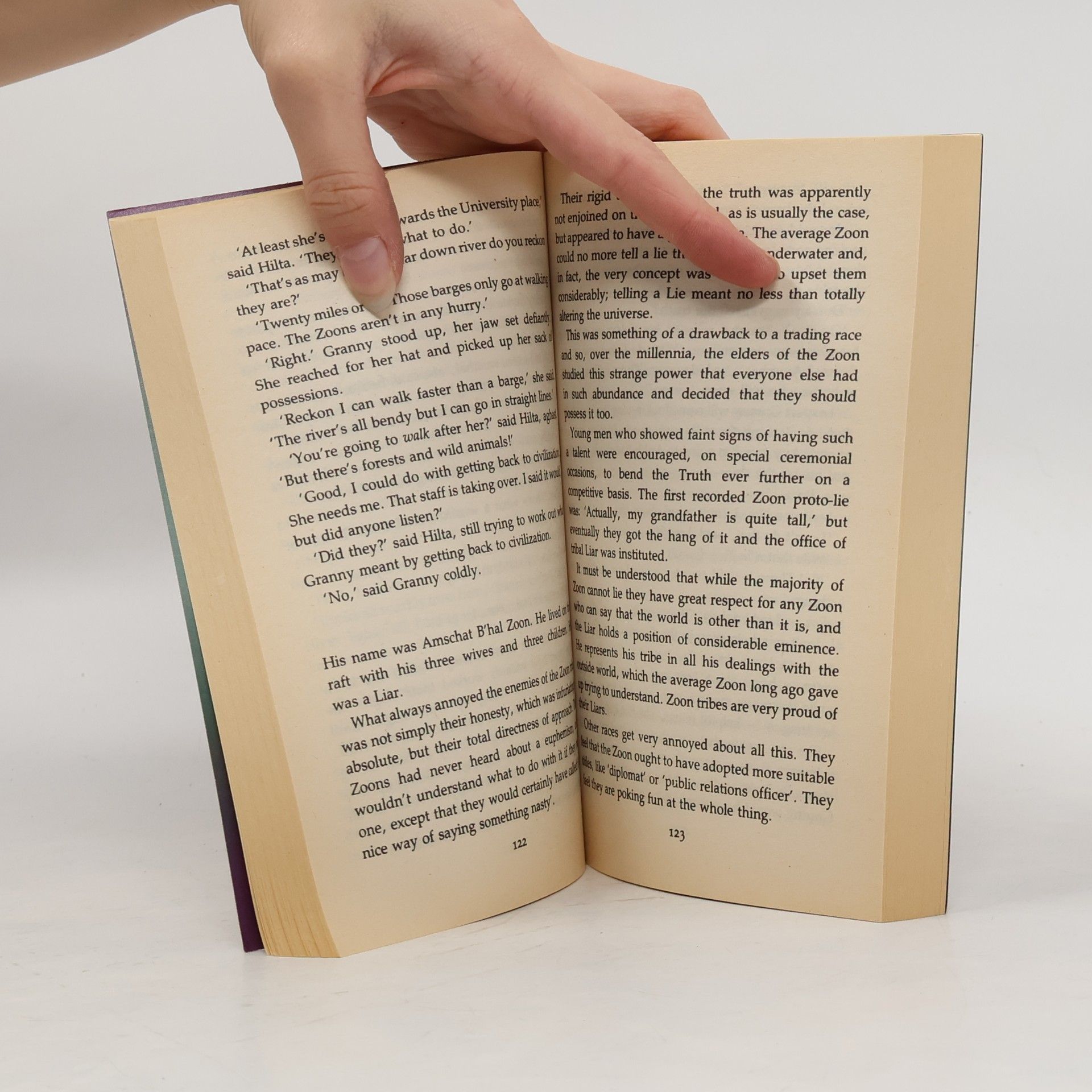 Terry Pratchett Equal rites