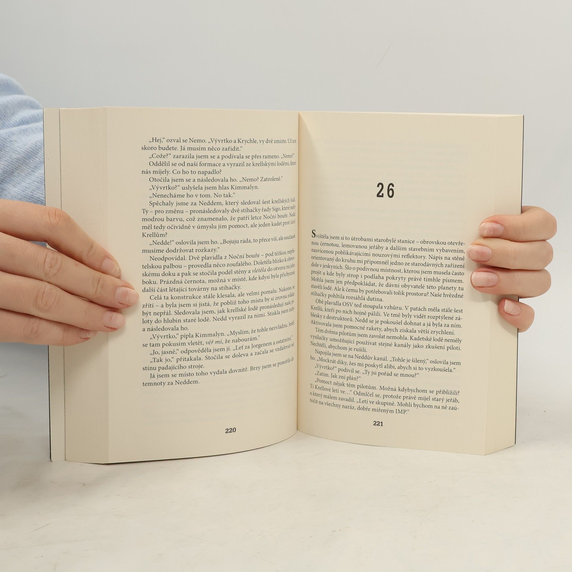 Brandon Sanderson Vzhůru k obloze