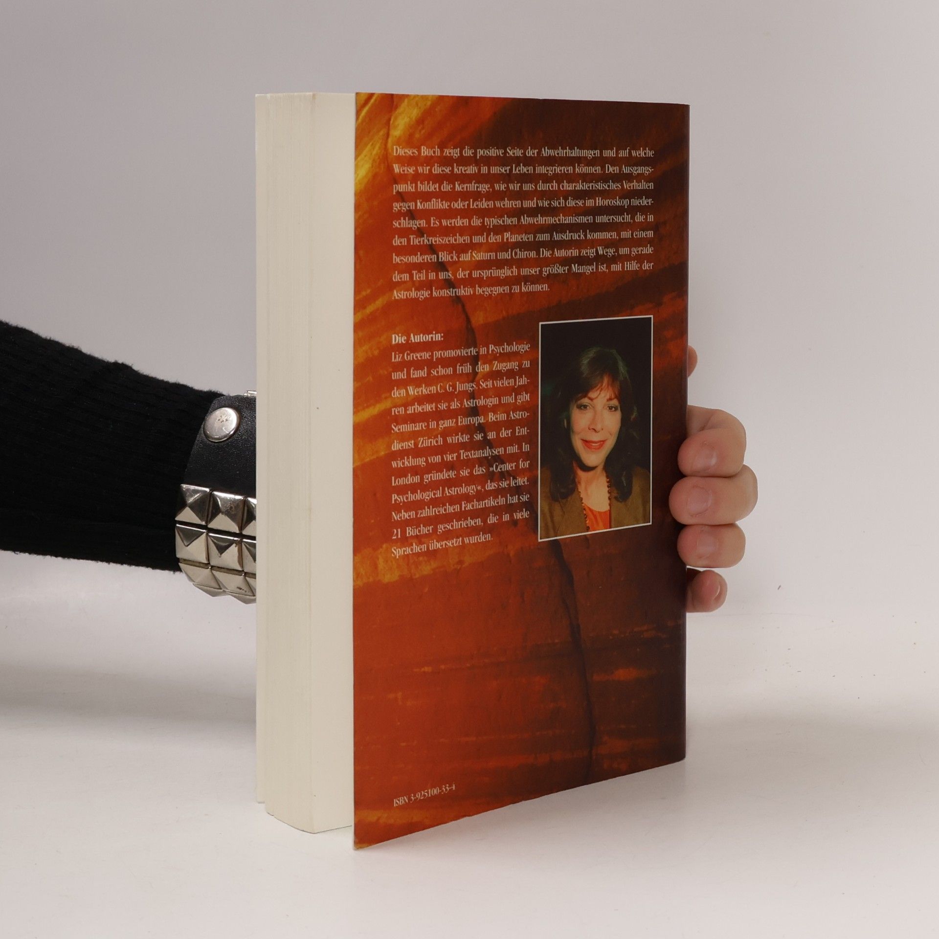 Liz Greene Abwehr und Abgrenzung