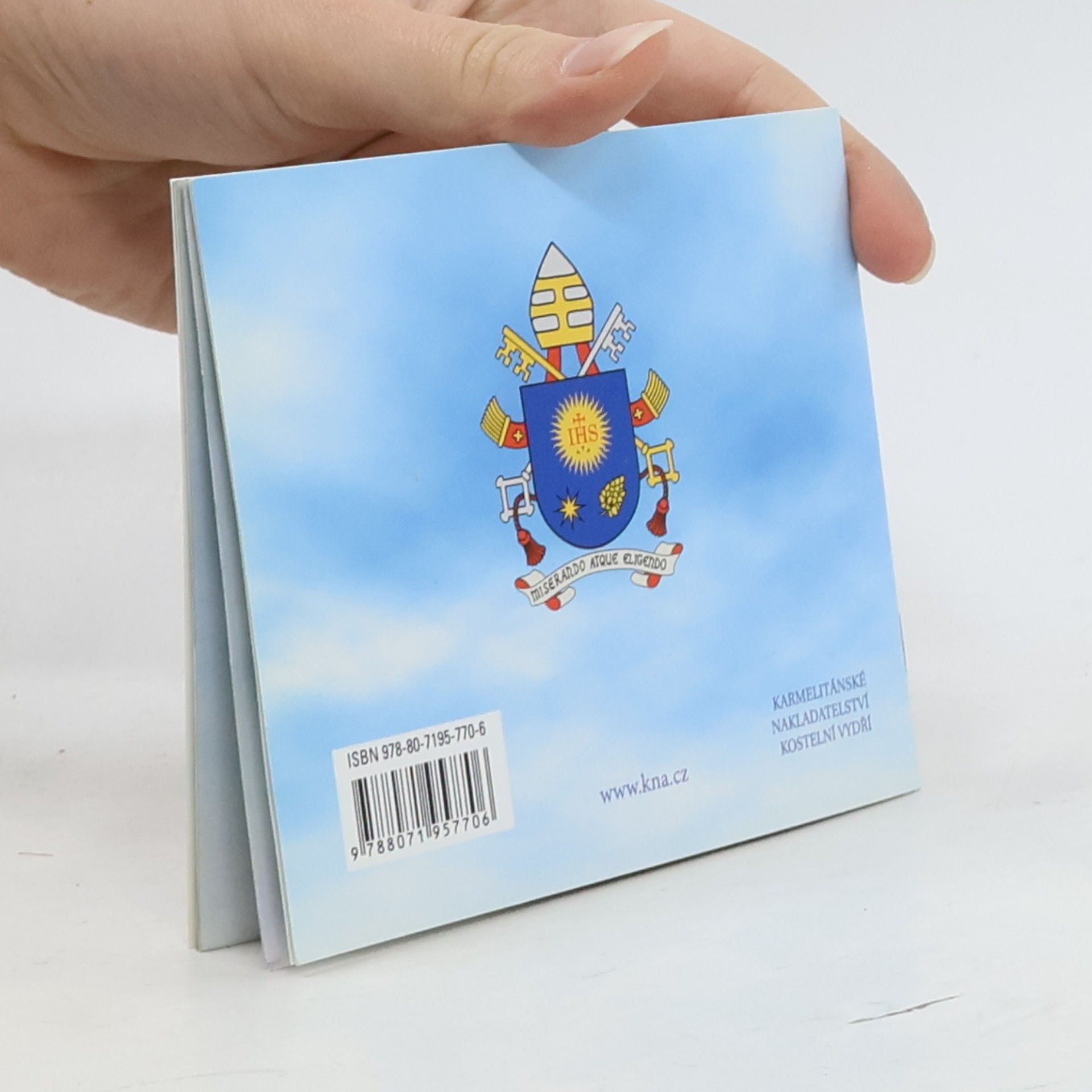 Papst Franziskus Modlitba na prstech ruky