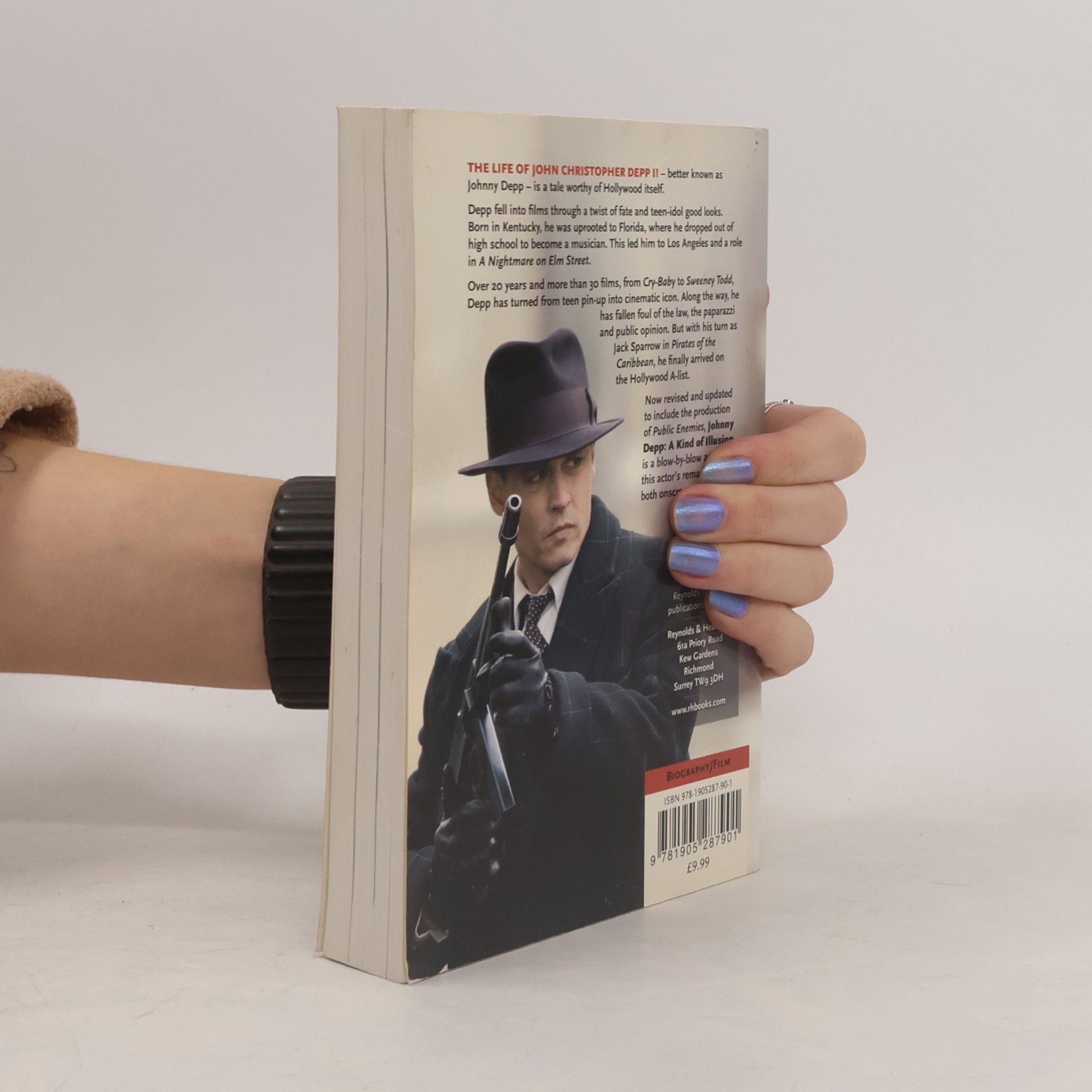 Denis Meikle Johnny Depp: A Kind of Illusion