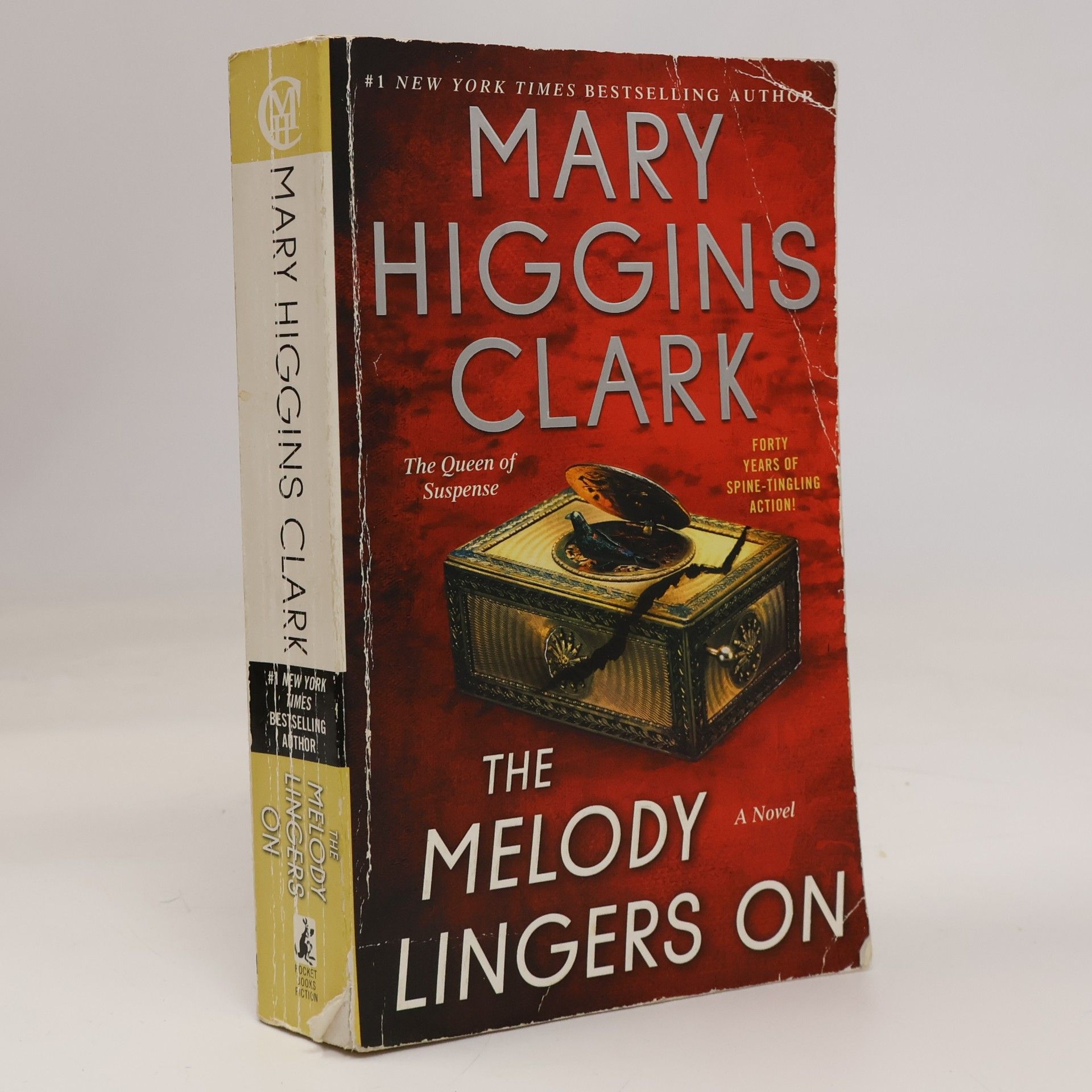 Mary Higgins Clark The Melody Lingers On