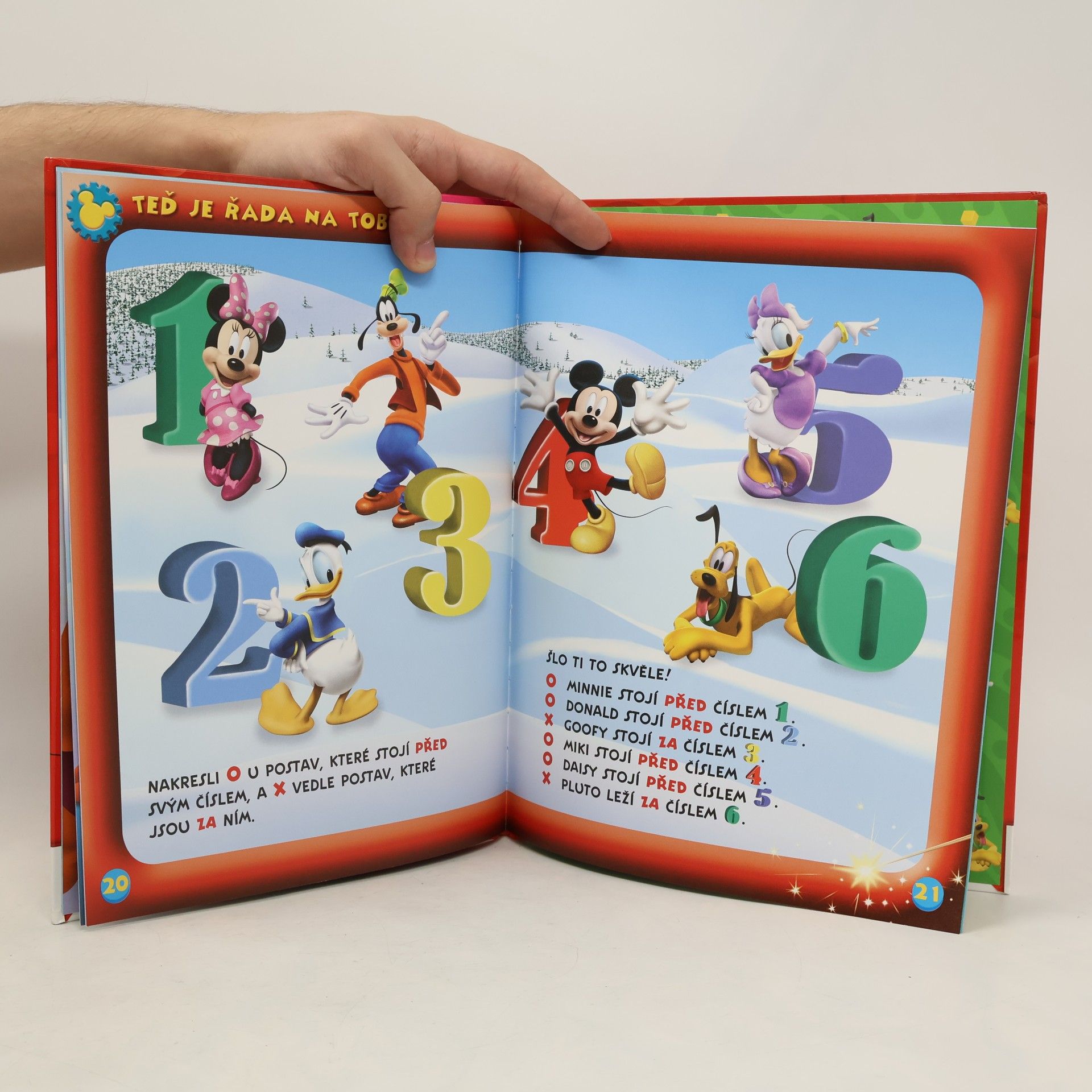 Walt Disney Mickeyho klubík. Hraj si a uč se s Mickey Mousem 4. Před a za!