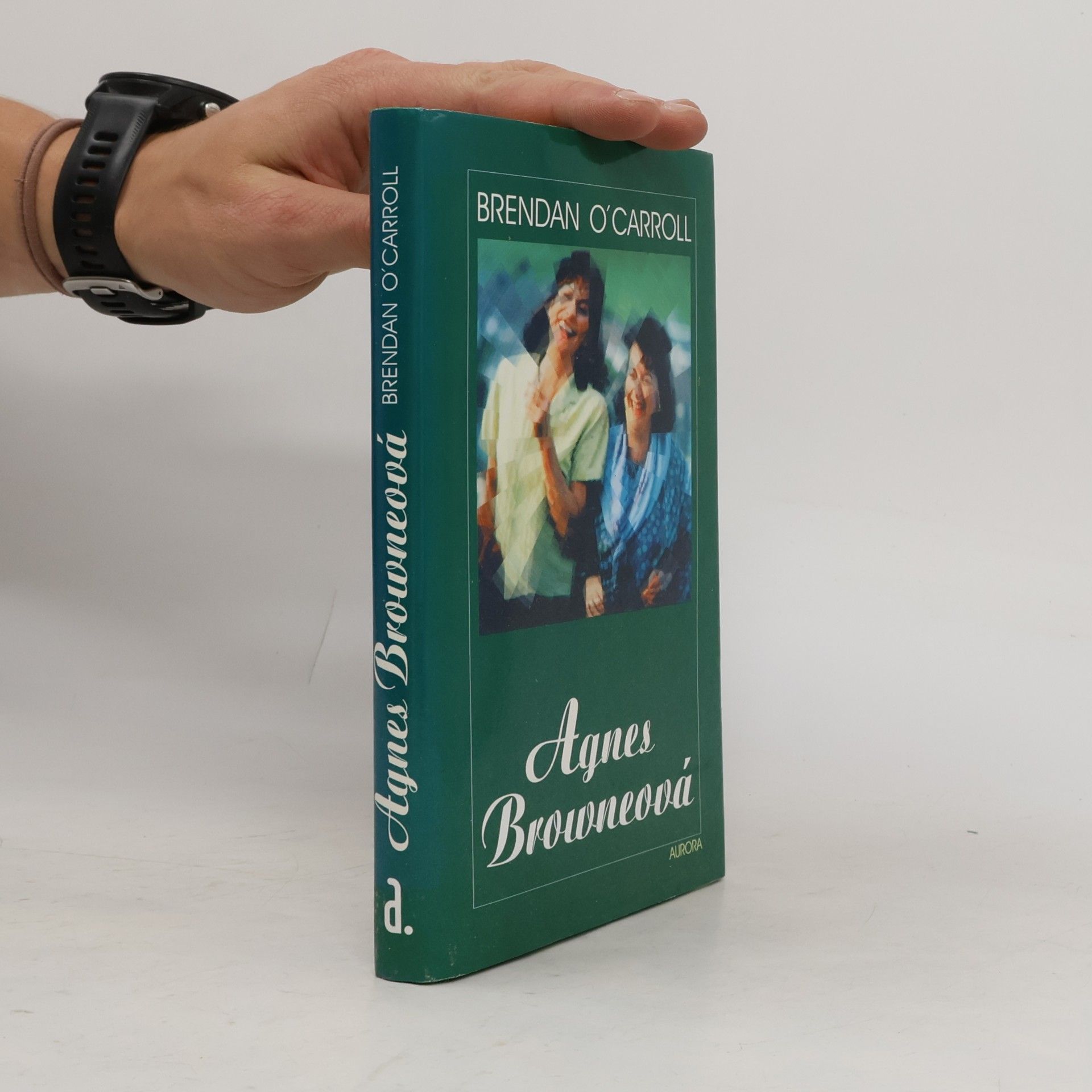Brendan O. Carroll Agnes Browneová