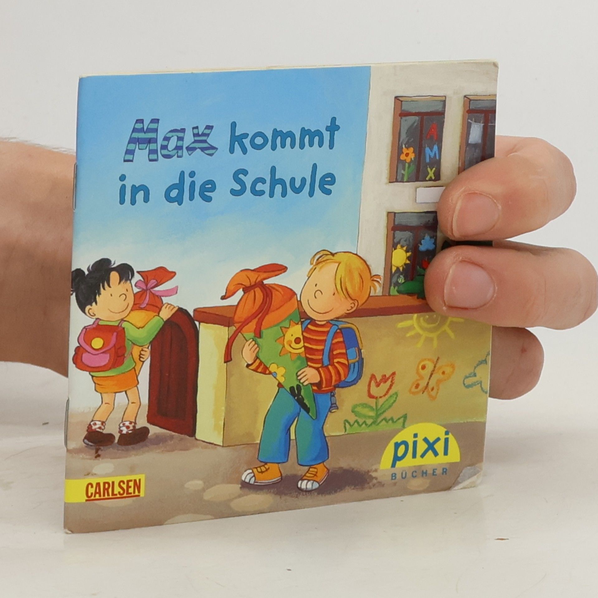 Max kommt in die Schule