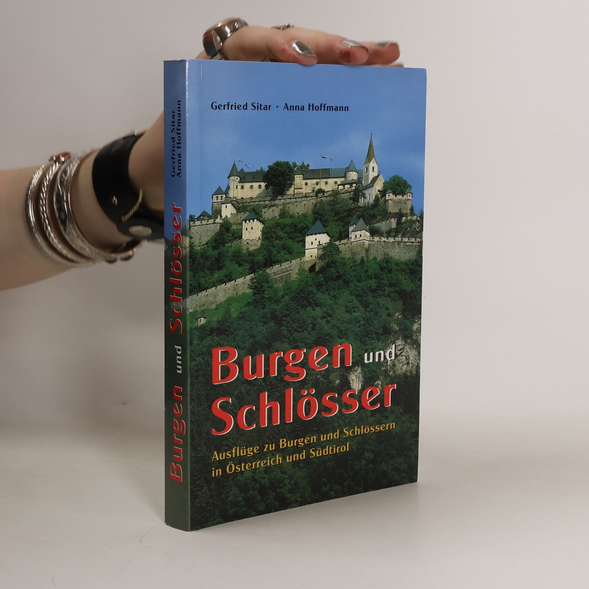 Burgen und Schlösse