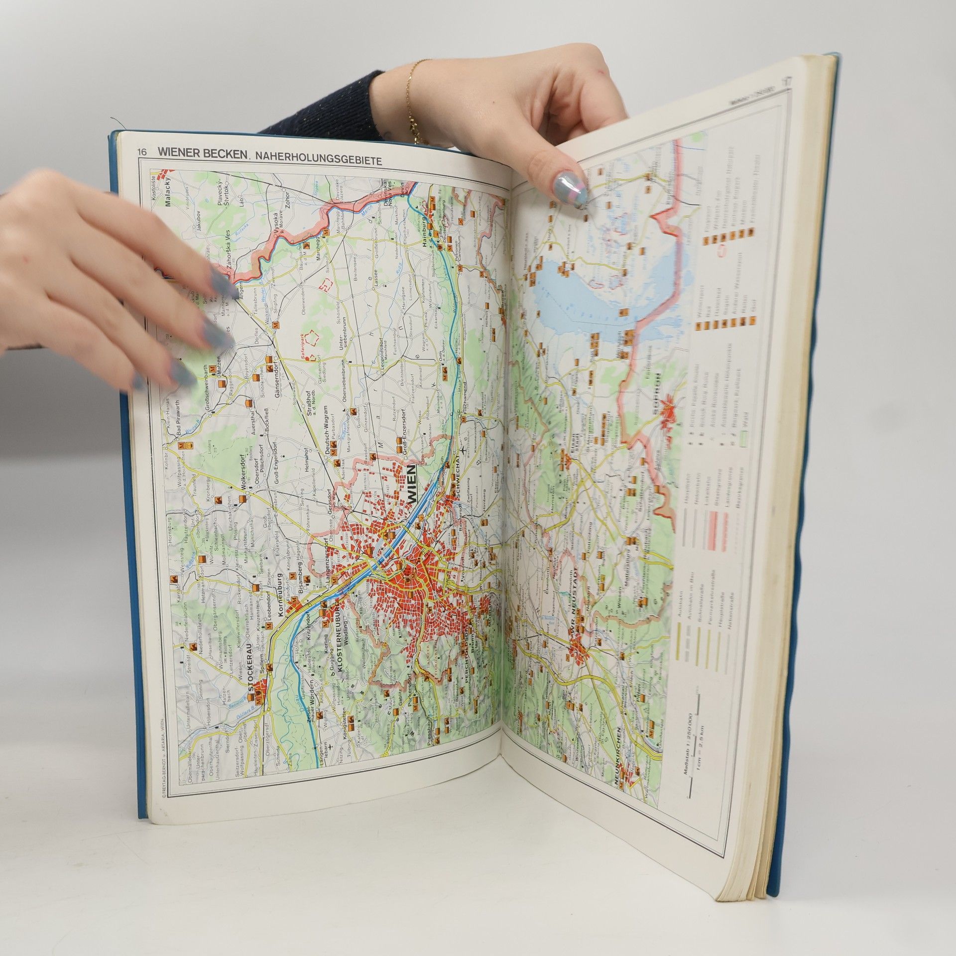 Collectif d'auteurs Schul Atlas