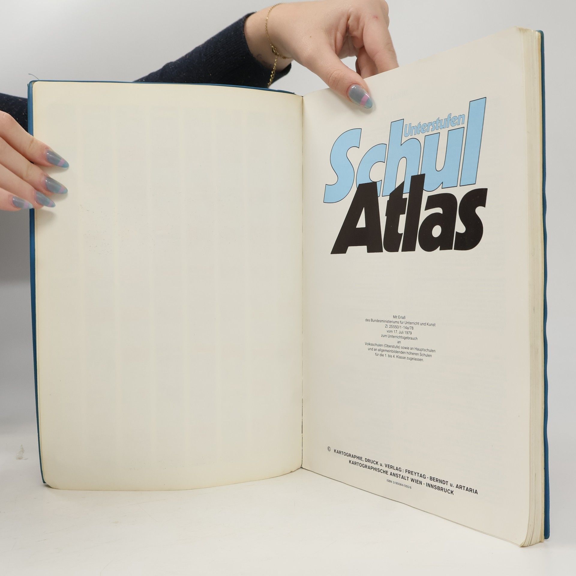 Collectif d'auteurs Schul Atlas