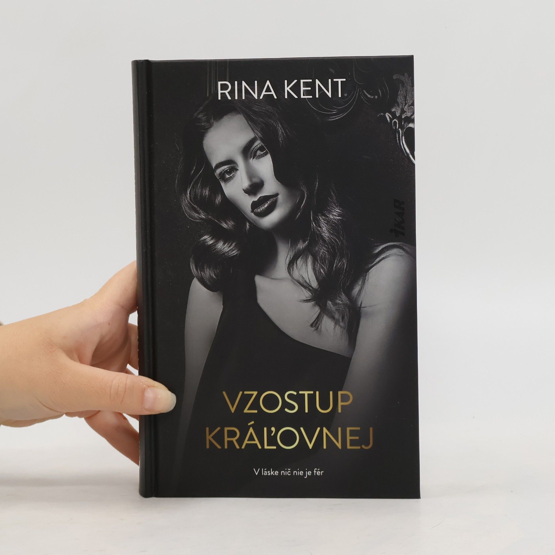Rina Kent Vzostup kráľovnej